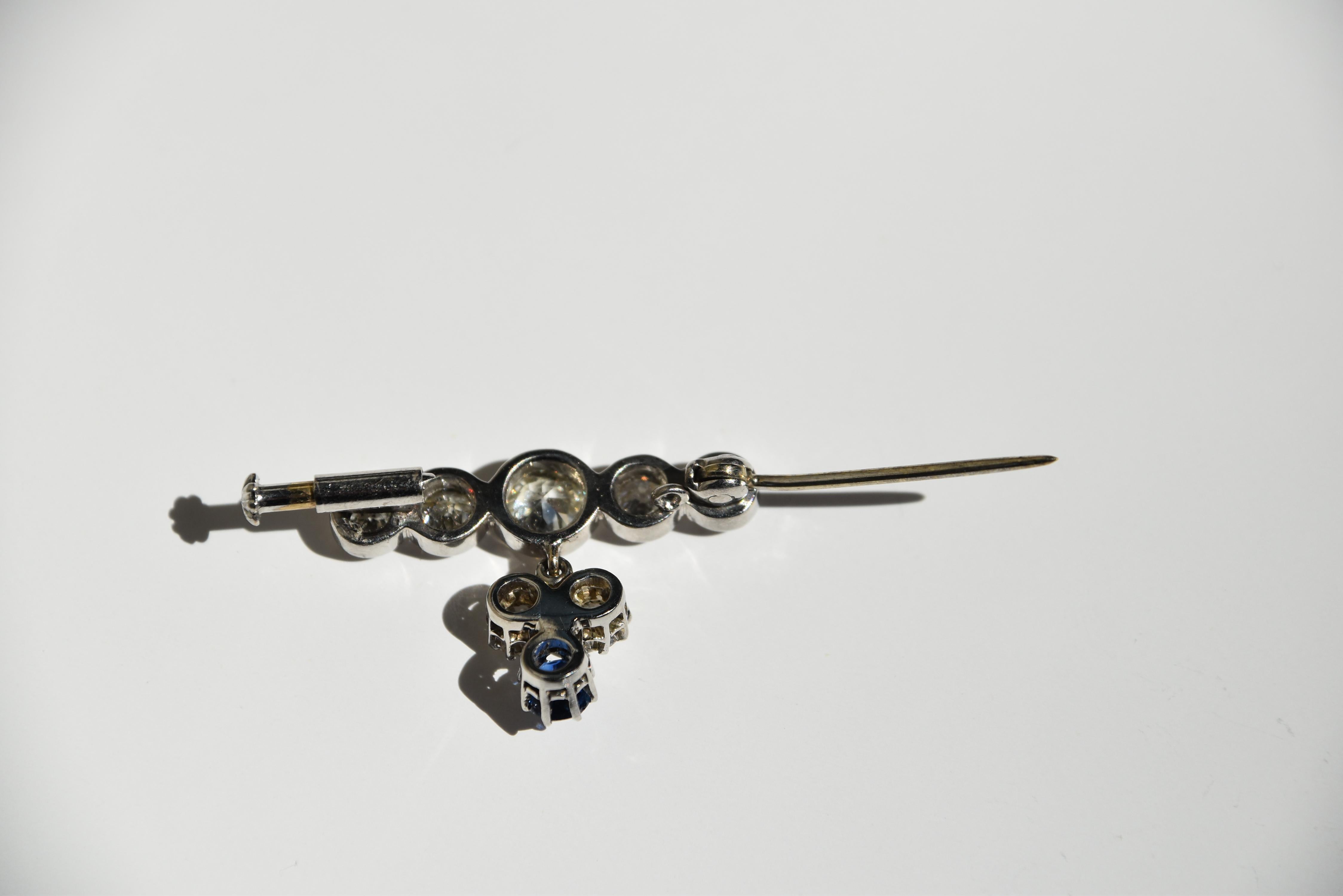 Diamond and Sapphire Brooch In Good Condition For Sale In London, GB
