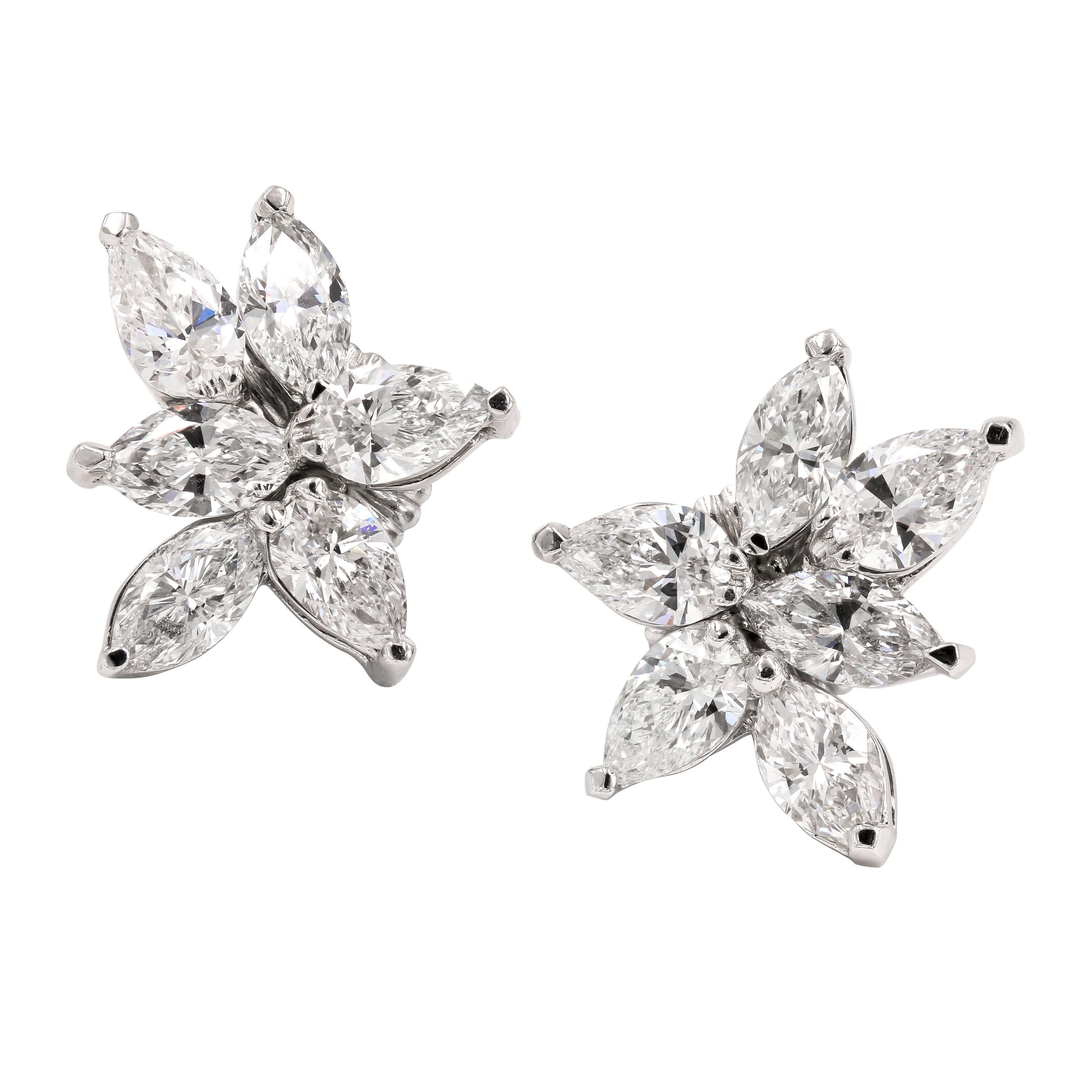 These Chameleon style earrings can be worn all diamonds, or a combination of diamonds and either blue or yellow sapphires to create completely different looks. The stones are marquise cut and pear shaped.
The base earring has 6 diamonds = 3.03tw. 