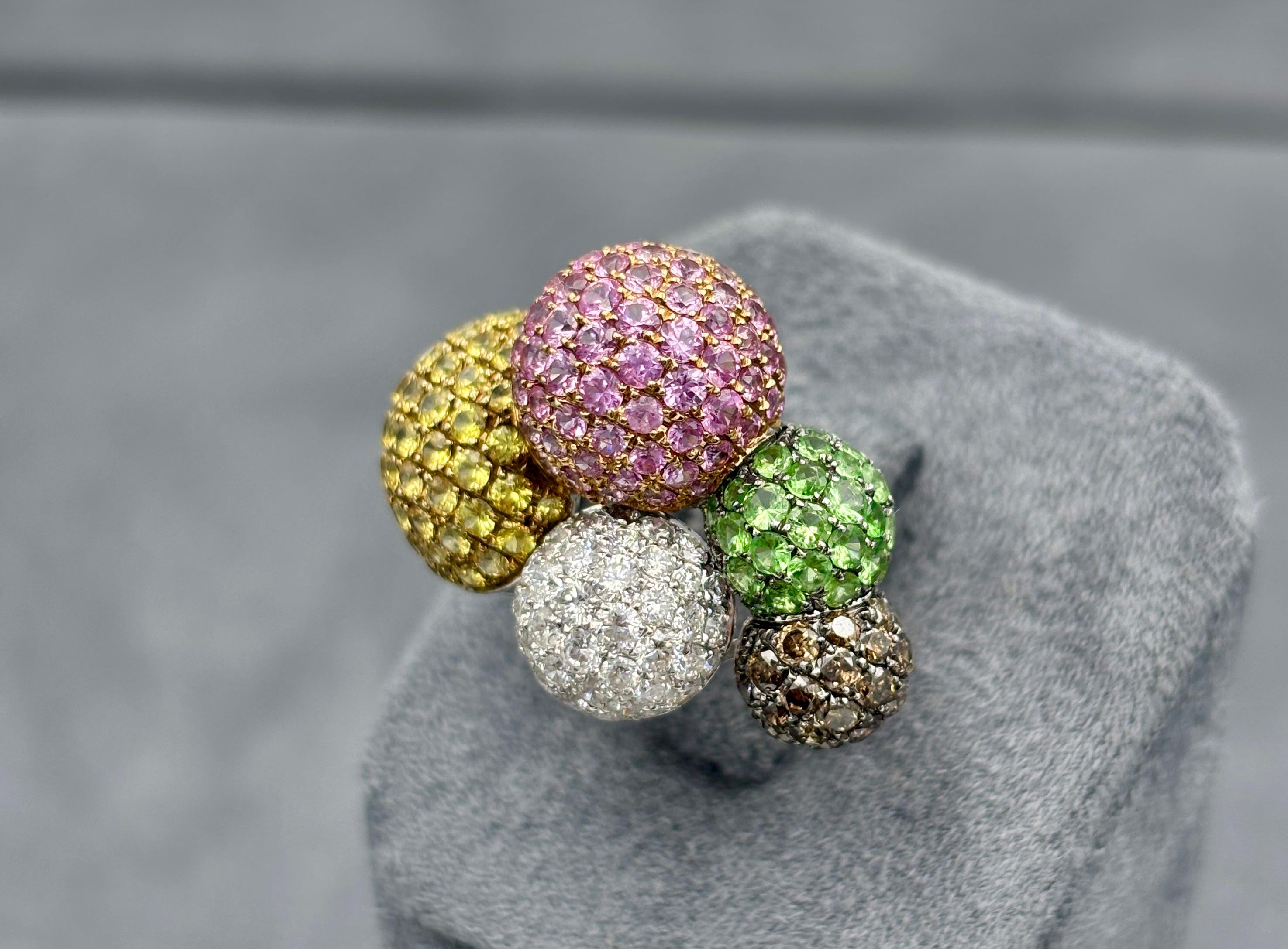 Diamant- und Saphirbesetzter „Blasen“-Ring Teil eines Sets mit Anhänger für Damen oder Herren im Angebot