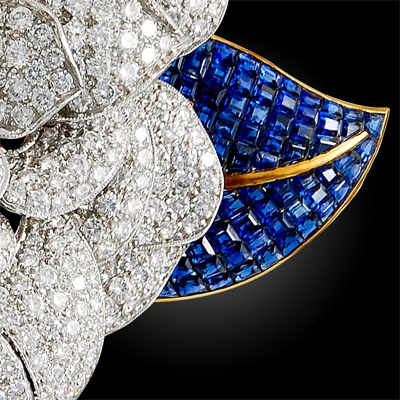 Round Cut Diamond and Sapphire Flower Brooch For Sale