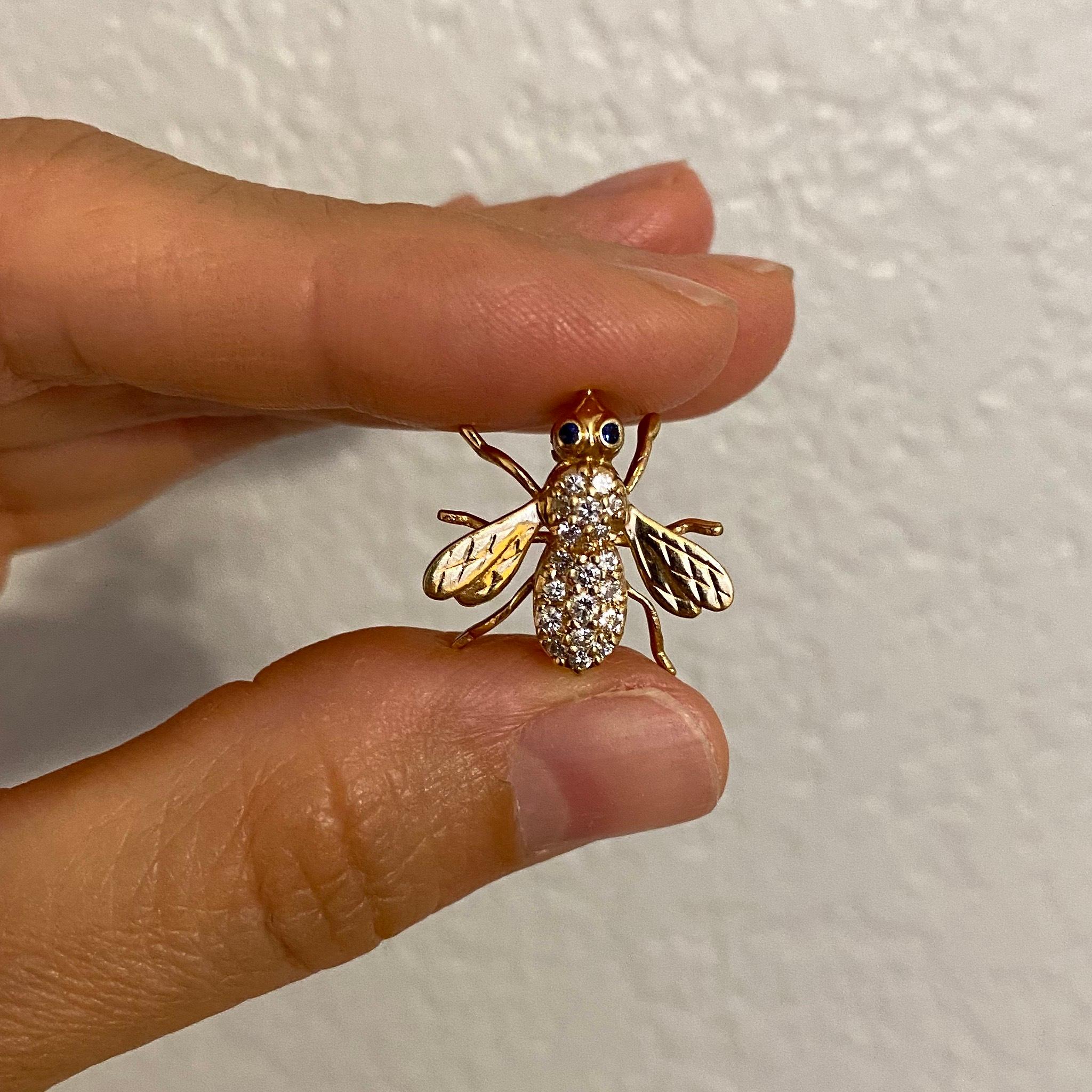 Women's or Men's Diamond and Sapphire Gold Bee Brooch Pin Estate Fine Jewelry