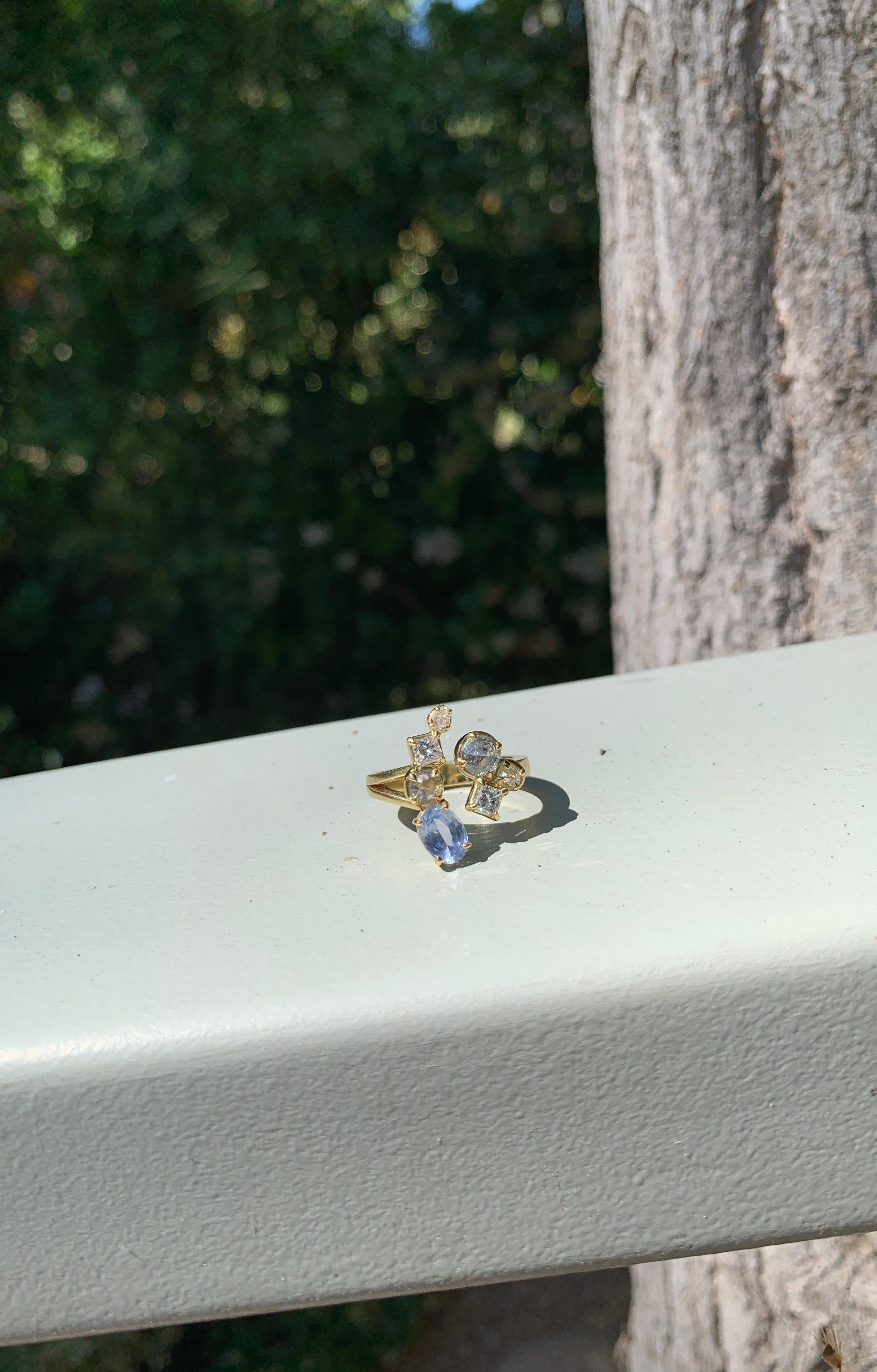 Diamond and Sapphire Gold Ring For Sale 1