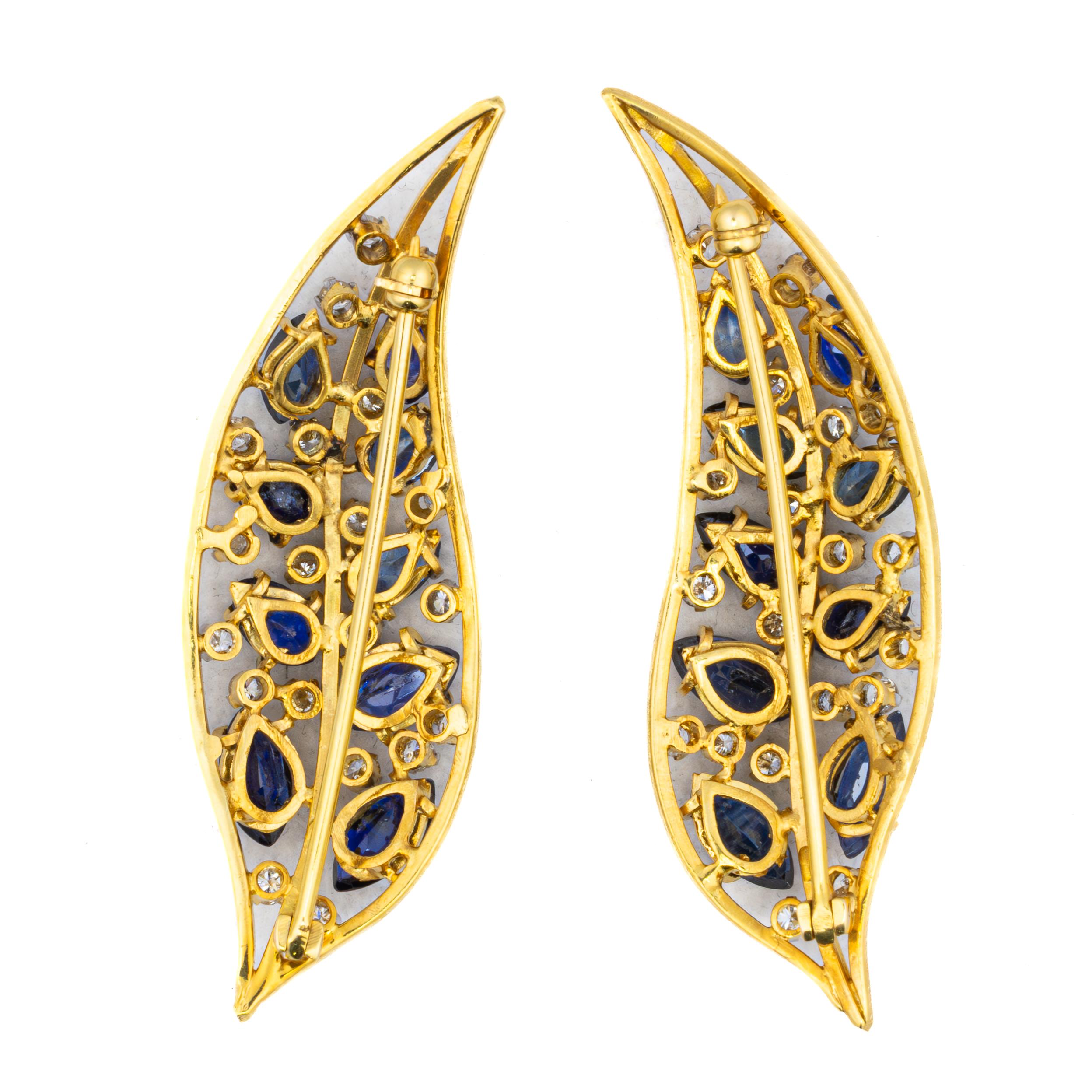 Rétro Paire de broches à feuilles en diamant et saphir en vente