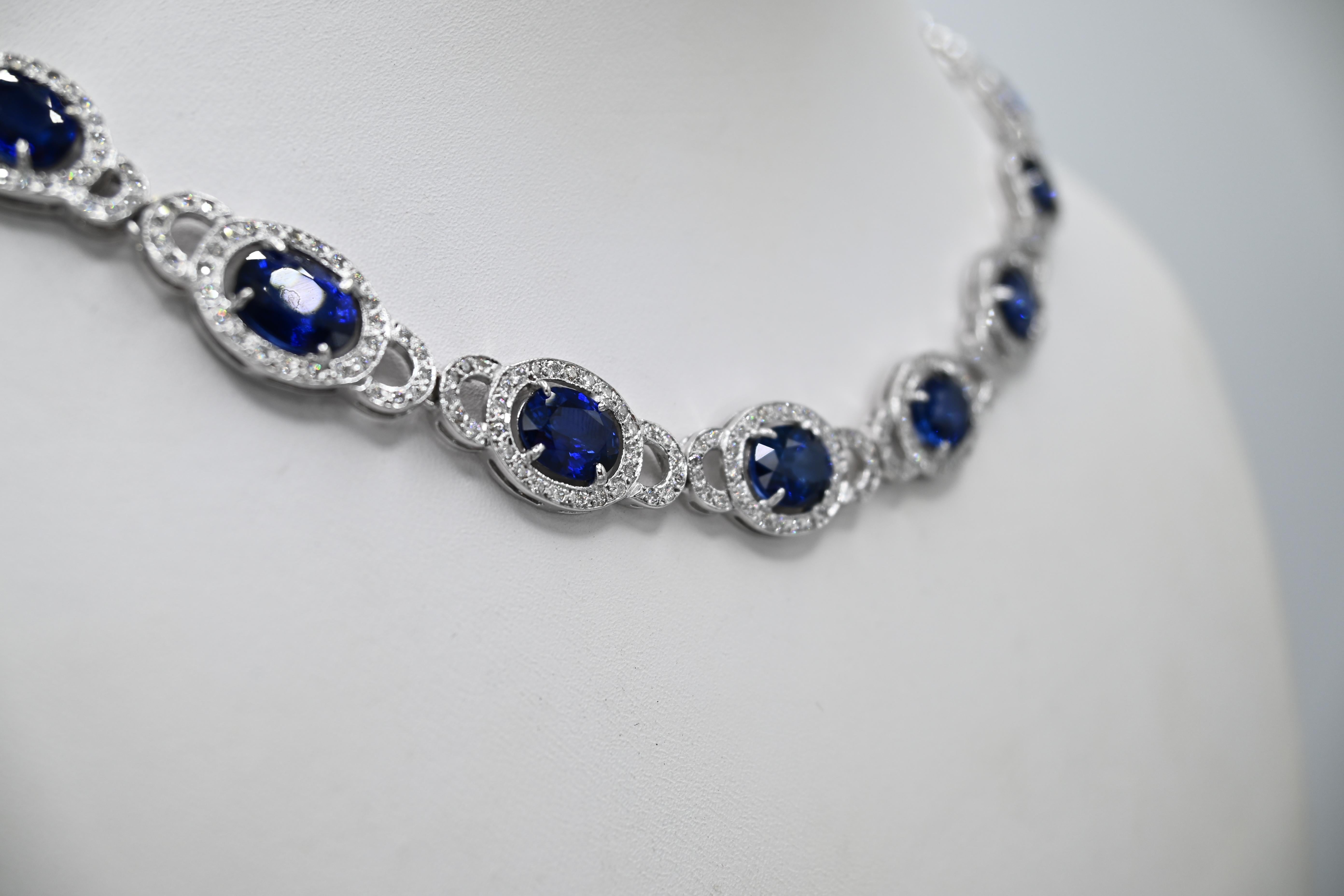 Diamond and Sapphire Link Necklace In New Condition For Sale In New York, NY