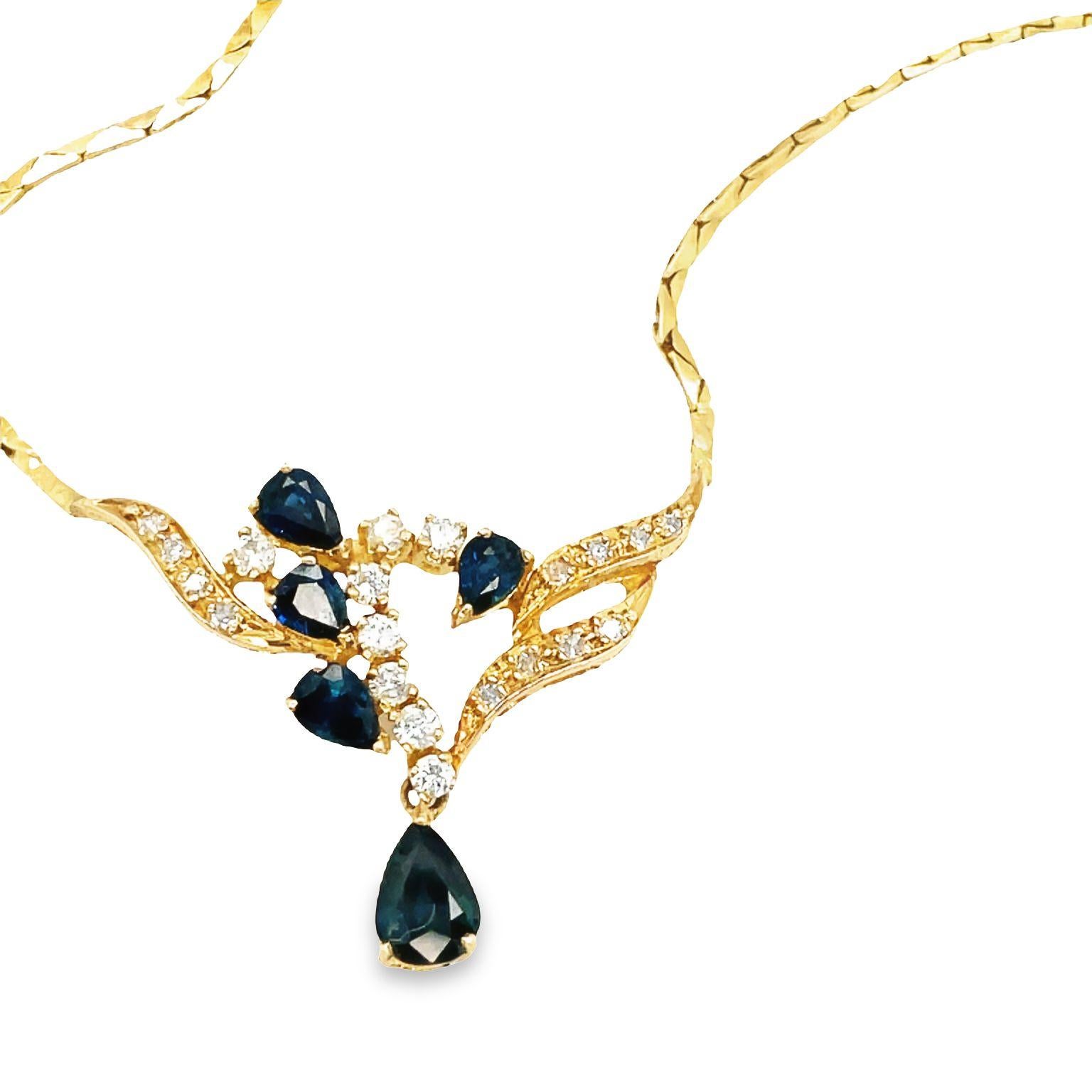 Collier en or jaune 18K avec saphirs et diamants en forme de poire Pour femmes en vente