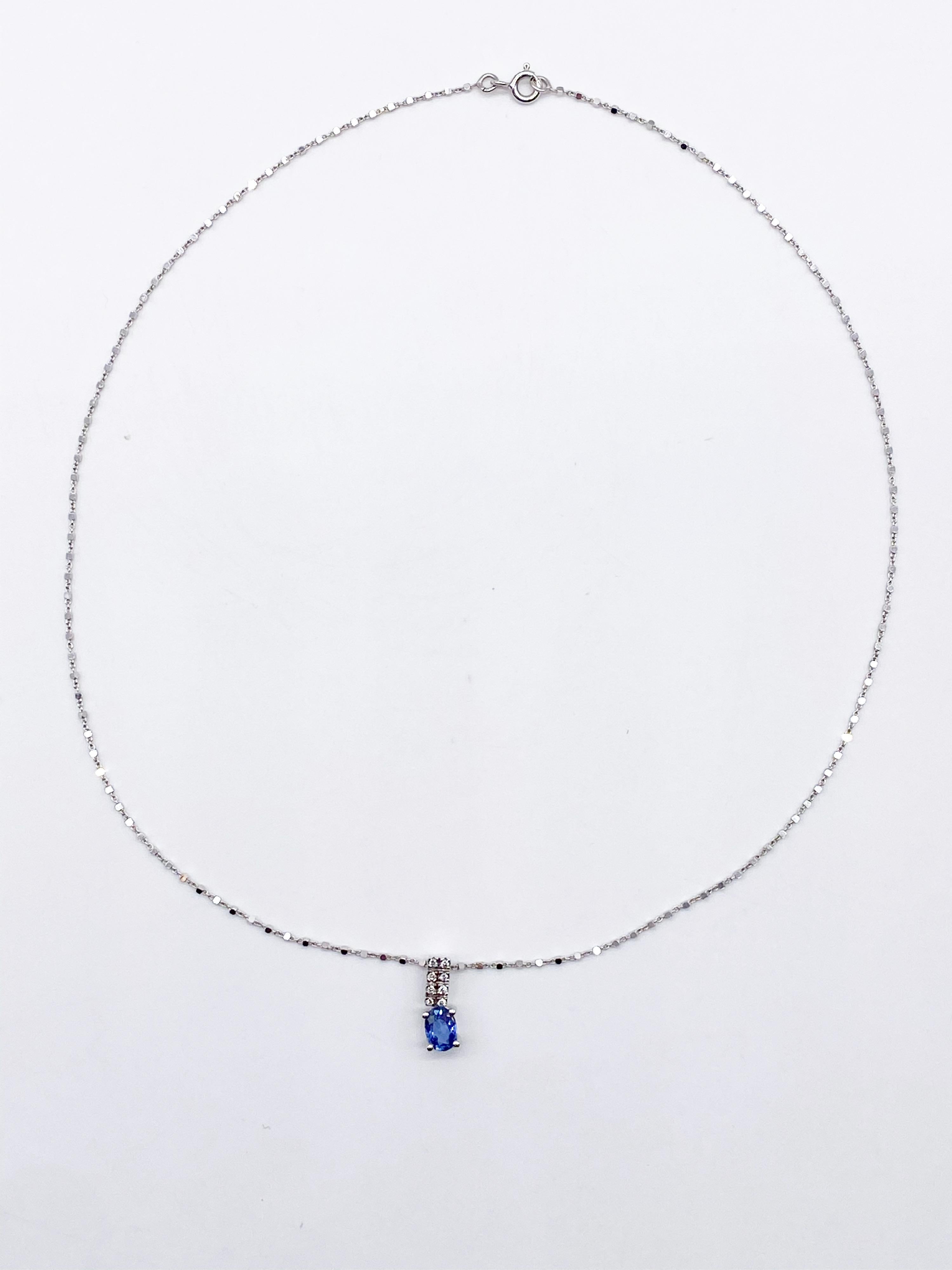 Diamond and Sapphire Necklace White Gold 18 Karat  For Sale 2