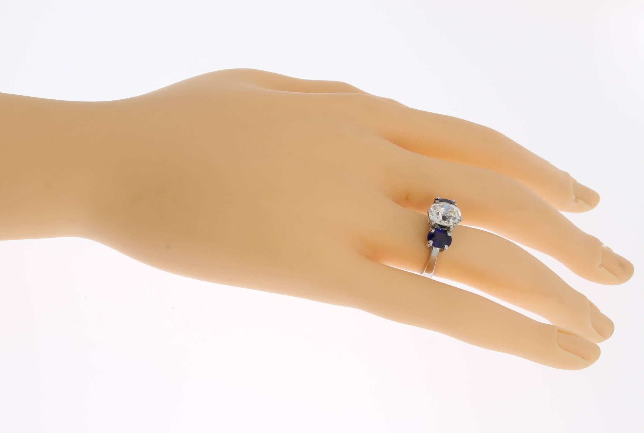 Diamant und Saphir Platin Ring im Angebot 2