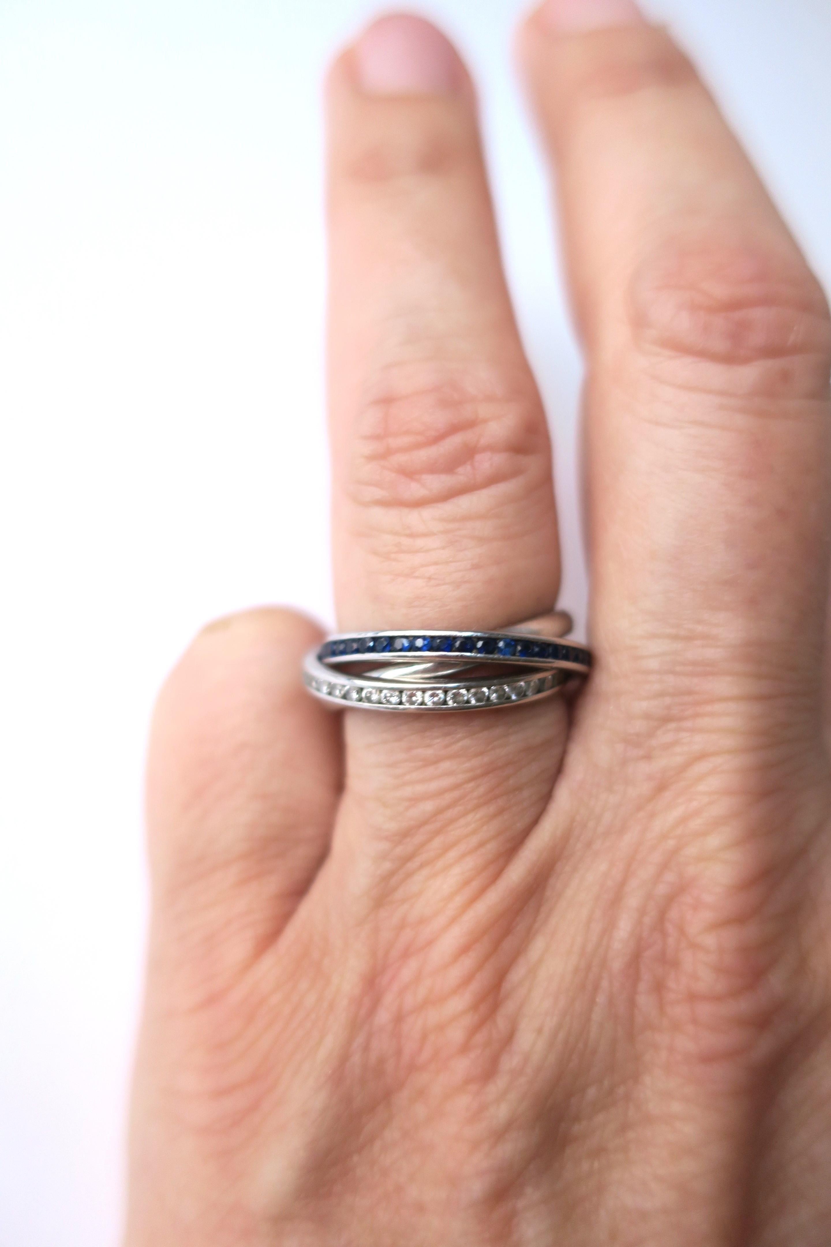 Platin Trinity Drei Eternity-Ring mit Diamanten und Saphiren (Rundschliff)