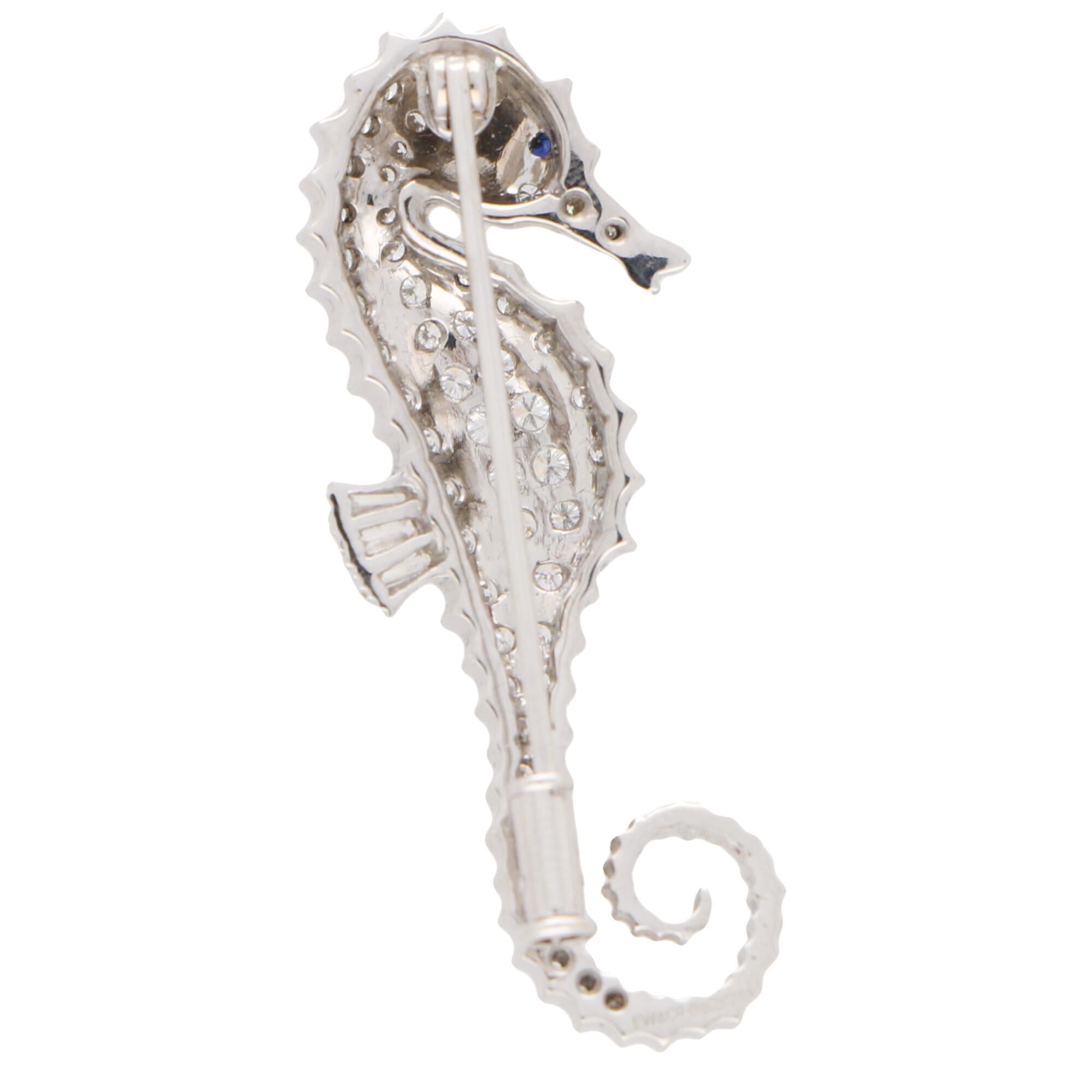 seahorse brooch pin