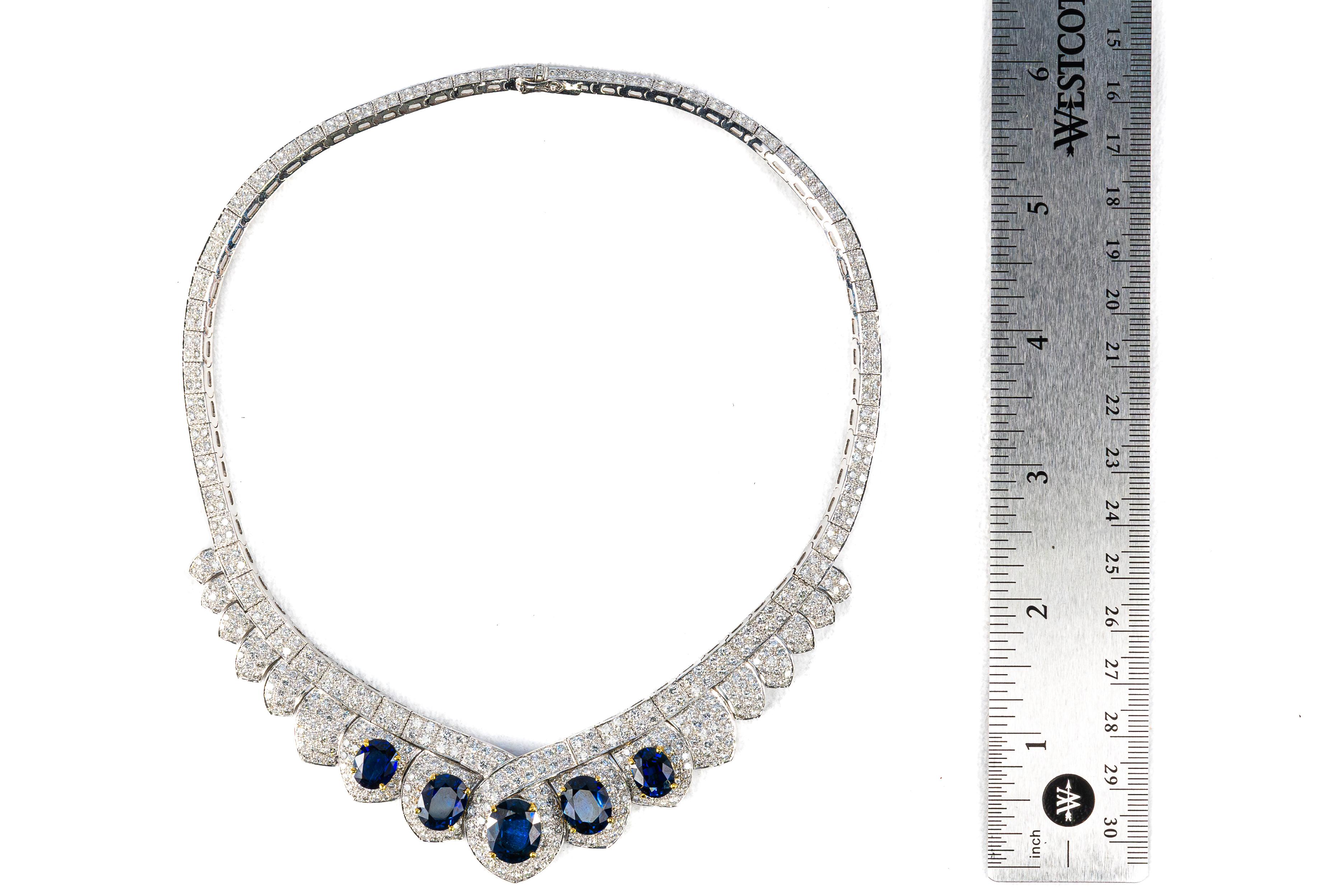 Diamond and Sapphire White Gold Necklace In Excellent Condition For Sale In New York, NY