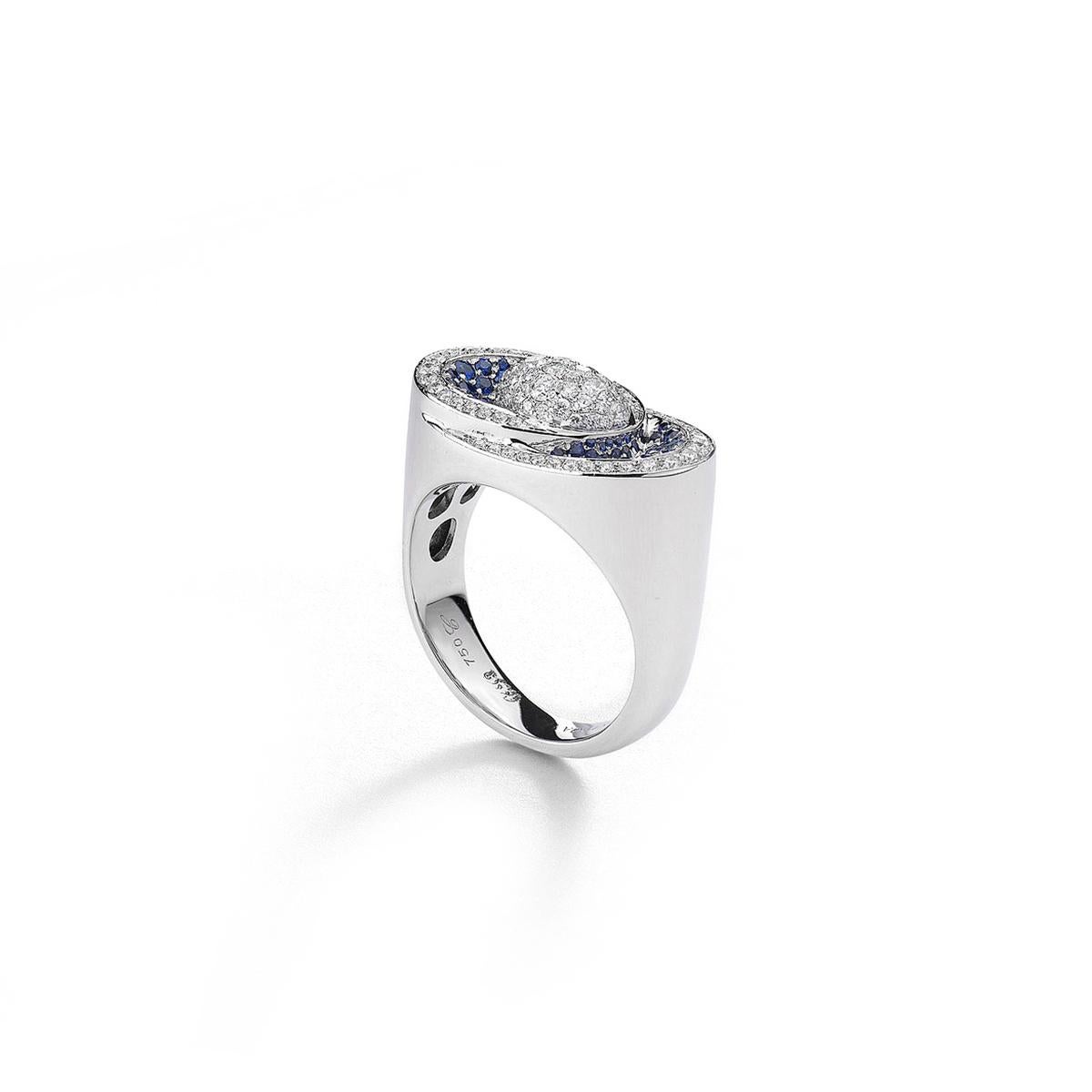 Ring in 18kt white gold set with 43 blue sapphires 0.32 cts and 89 diamonds 0.60 cts Size 53