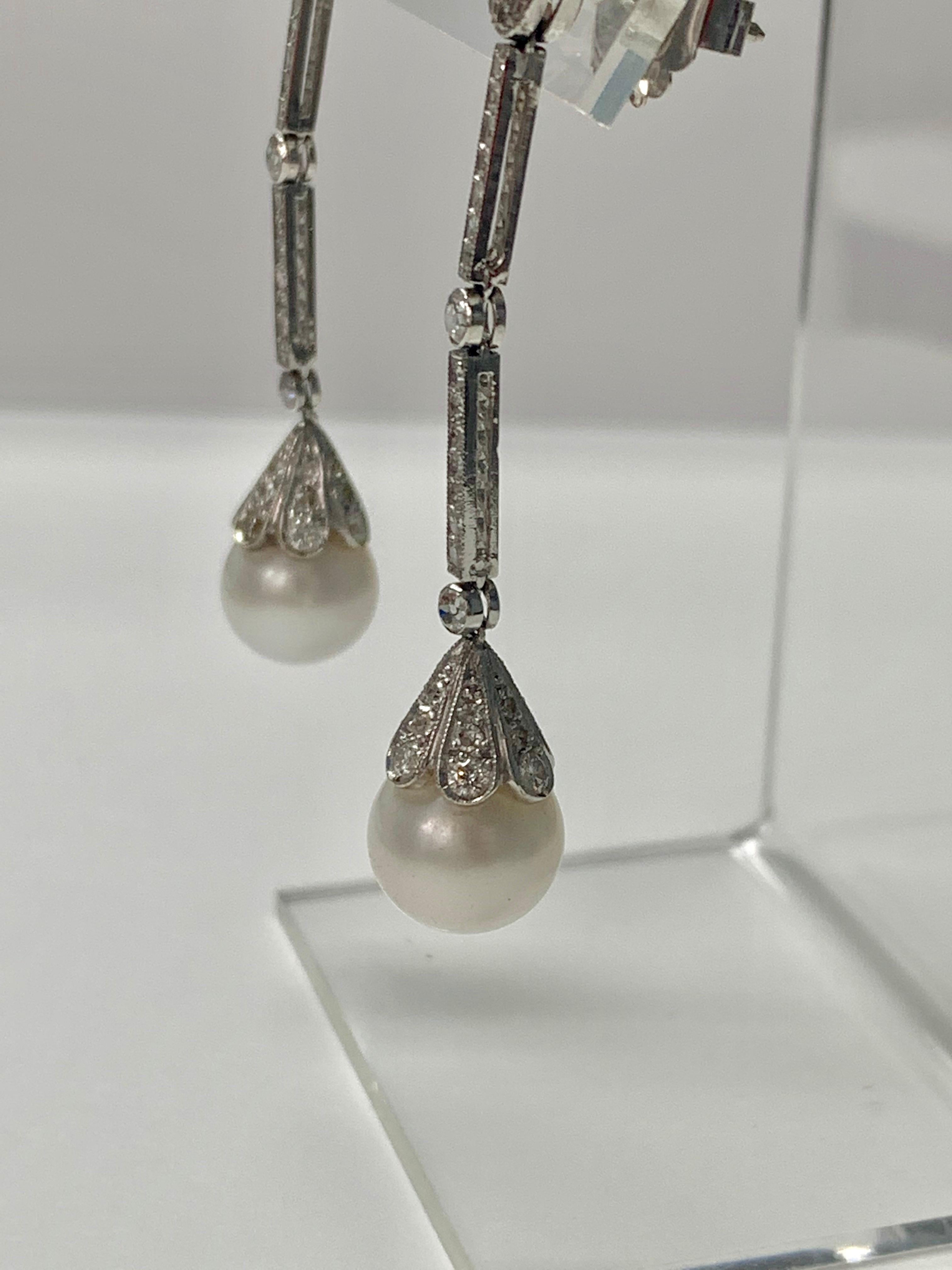 Diamond and South Sea Pearl Chandelier Earrings in 18K White Gold In New Condition For Sale In New York, NY