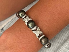 Diamond and Tahitian Pearl Bracelet 4.00ctw in 18k White Gold
