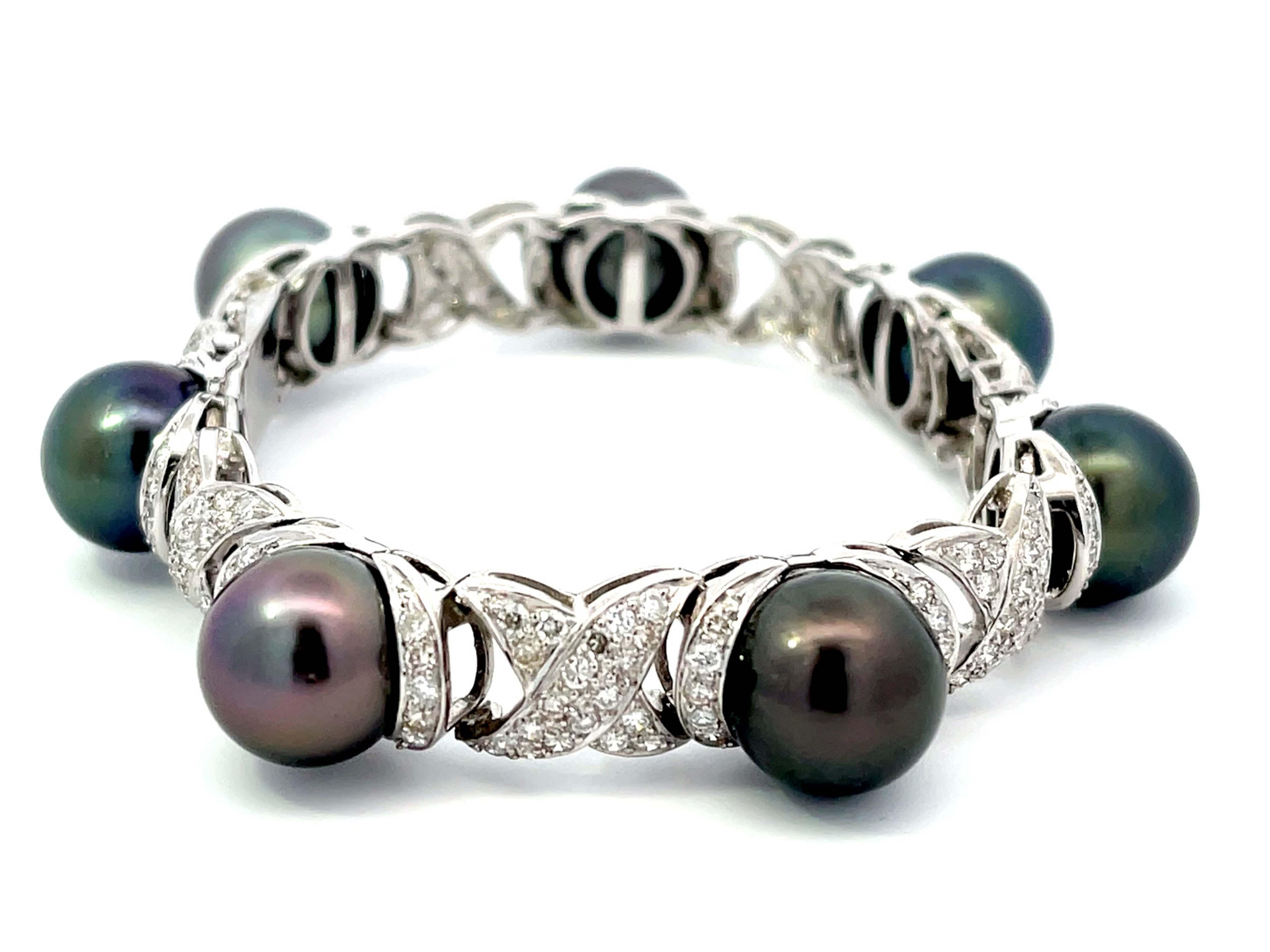 Moderne Bracelet diamant et perle de Tahiti 4.00 ctw en or blanc 18K en vente