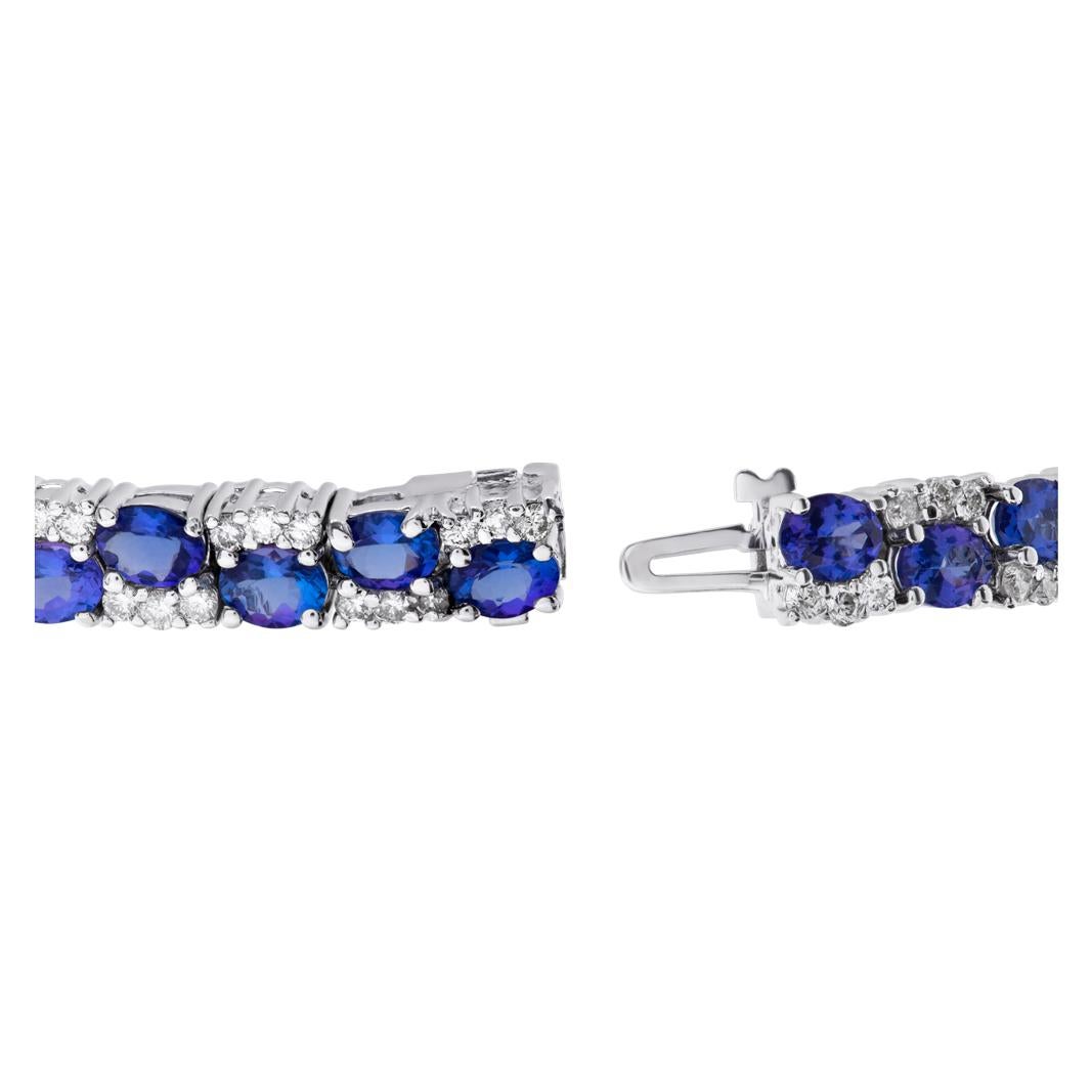 Women's Diamond and Tanzanite Bracelet in 14k White Gold and Approximately 2.80 Carats For Sale