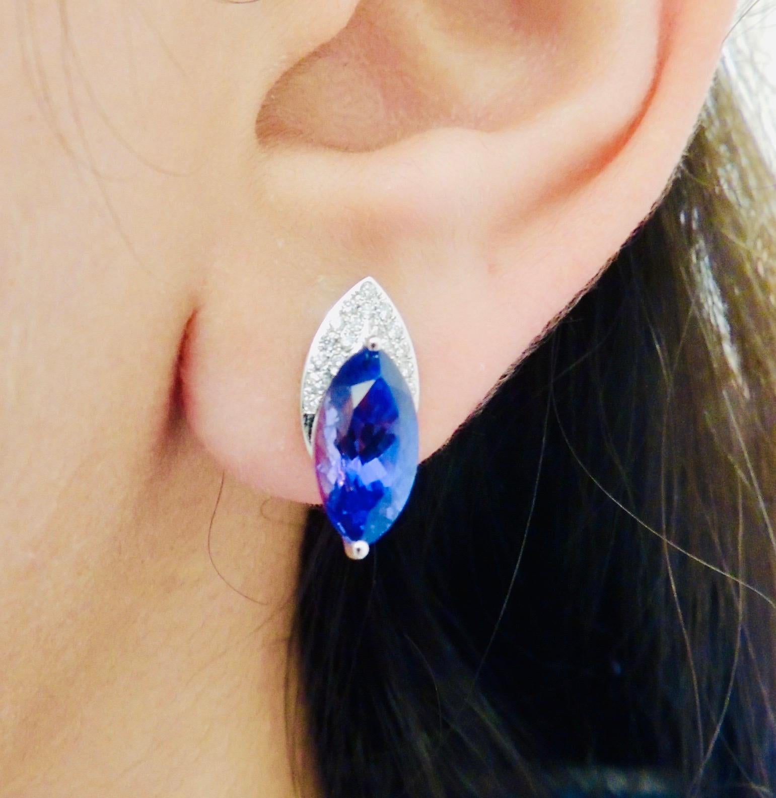 Diamond and Tanzanite Earrings in 18 Karat White Gold For Sale 3
