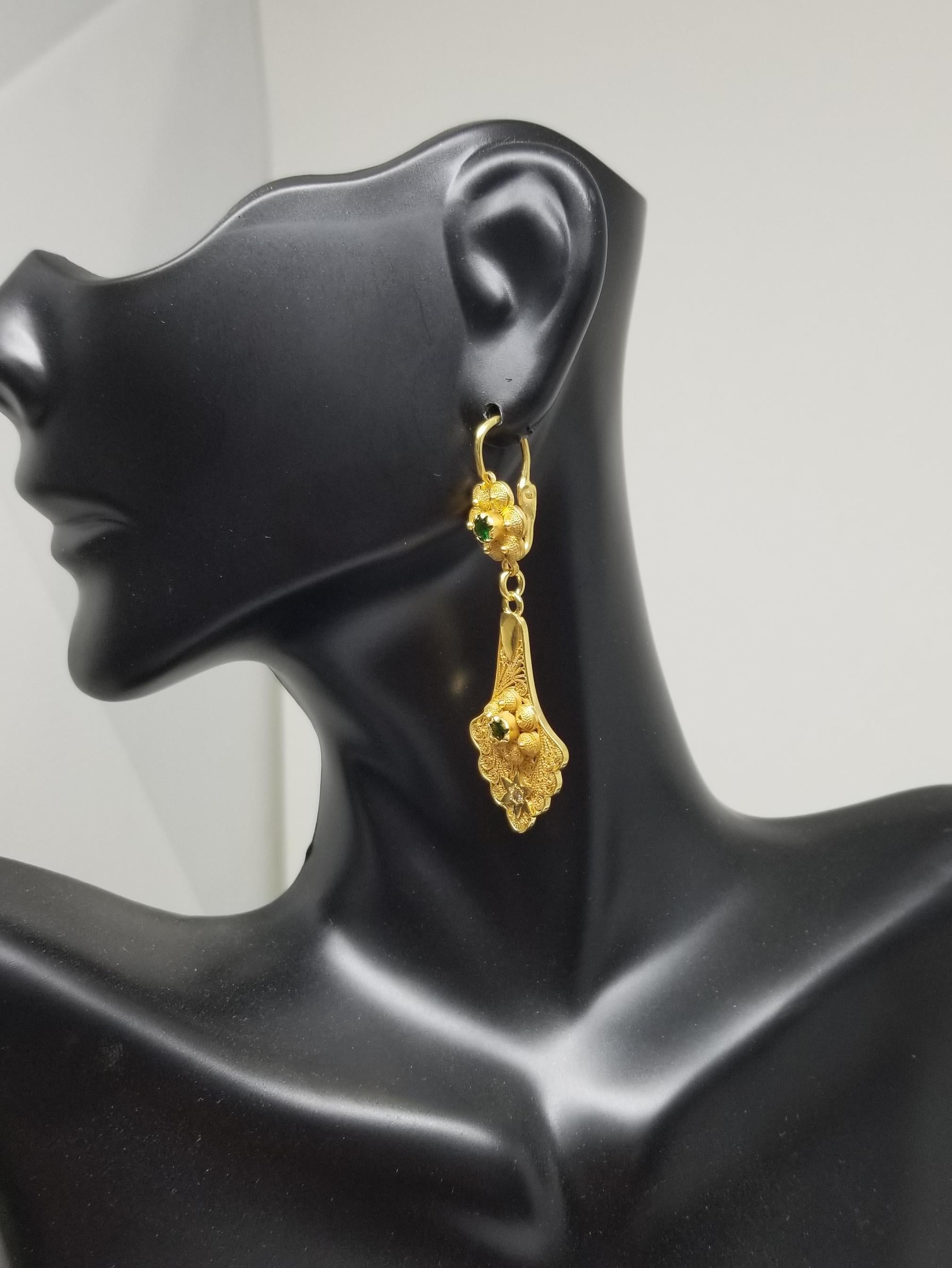 Diamond and Tsavortie Dangle Earrings In Excellent Condition For Sale In Los Angeles, CA