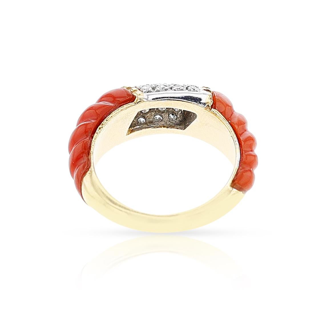 Women's or Men's Diamond and Twisted Coral Gold Ring, 18k For Sale