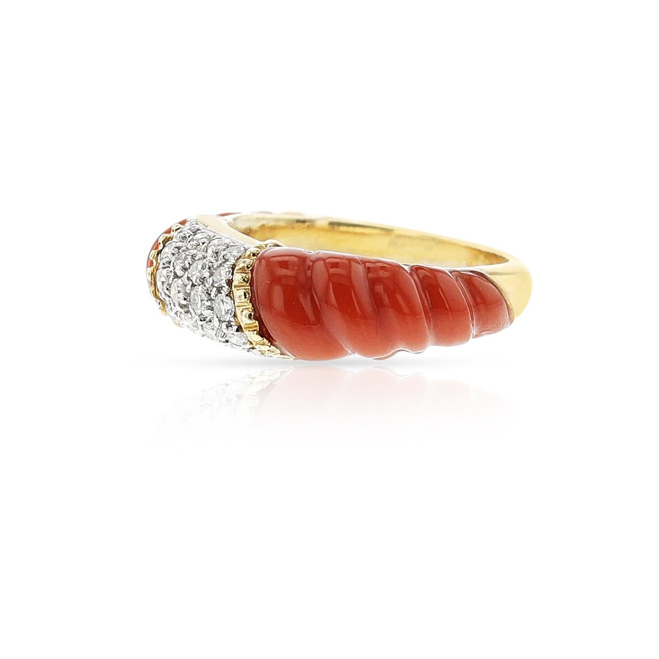 Diamond and Twisted Coral Gold Ring, 18k For Sale 2