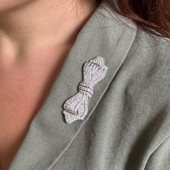 Diamond and White Gold Bow Brooch, circa 1990, 5.00 Carat