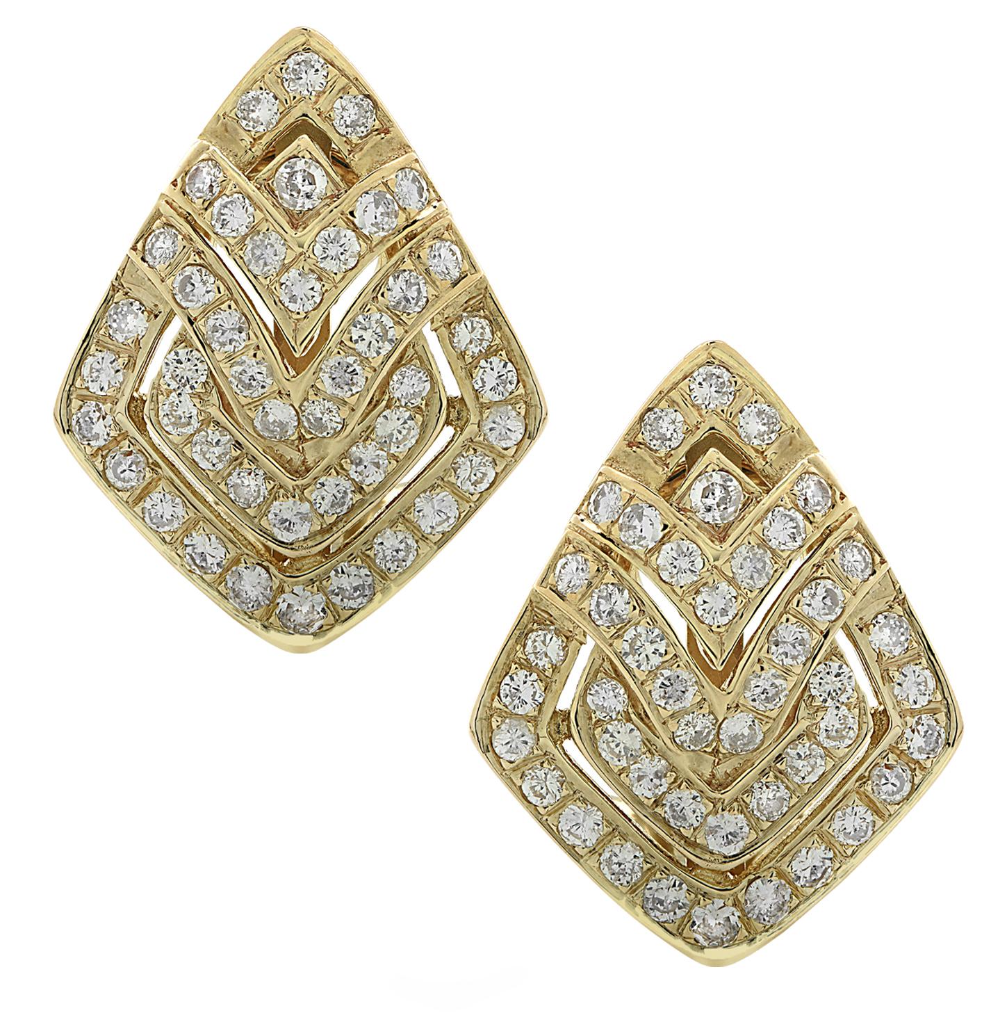 Diamond and Yellow Gold Earrings In Good Condition In Miami, FL