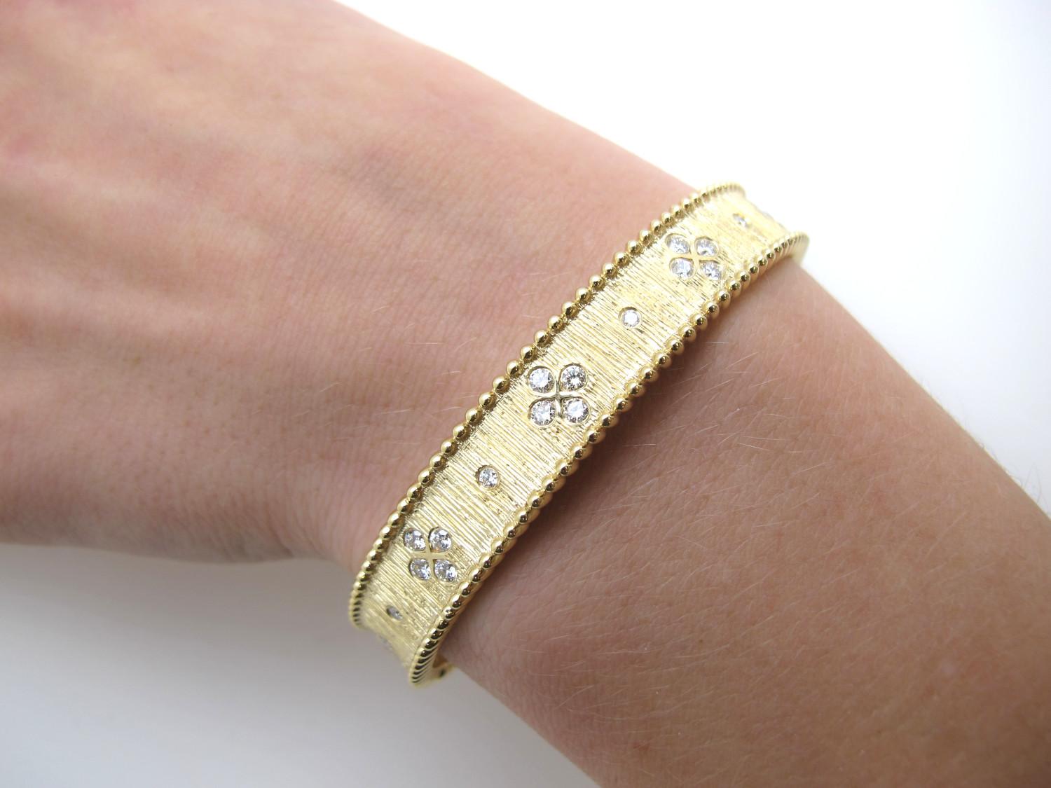 Brilliant Cut Diamond and Yellow Gold Hinged Bangle Bracelet, Textured Floral Motif For Sale
