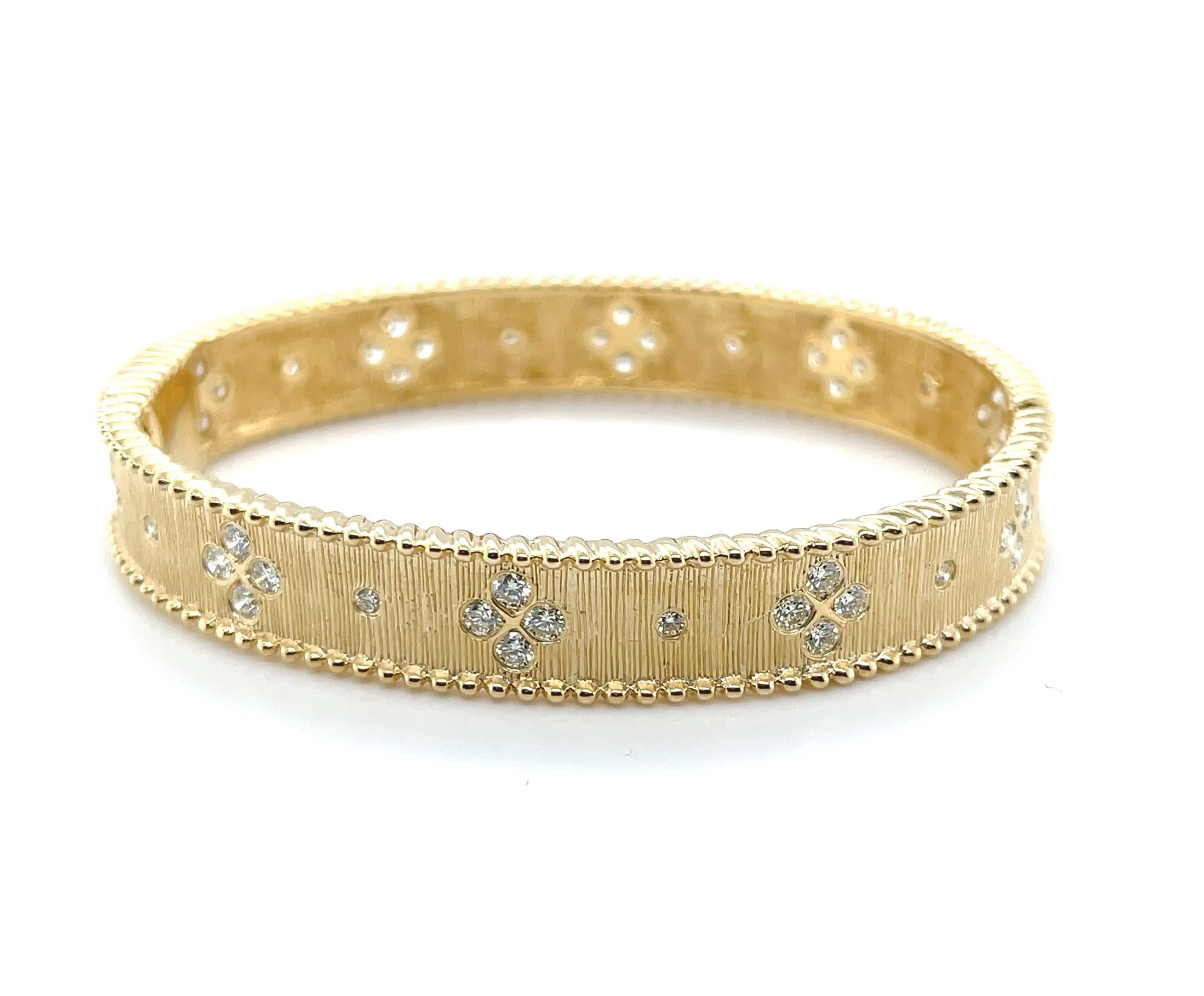 Diamond and Yellow Gold Hinged Bangle Bracelet, Textured Floral Motif For Sale 1