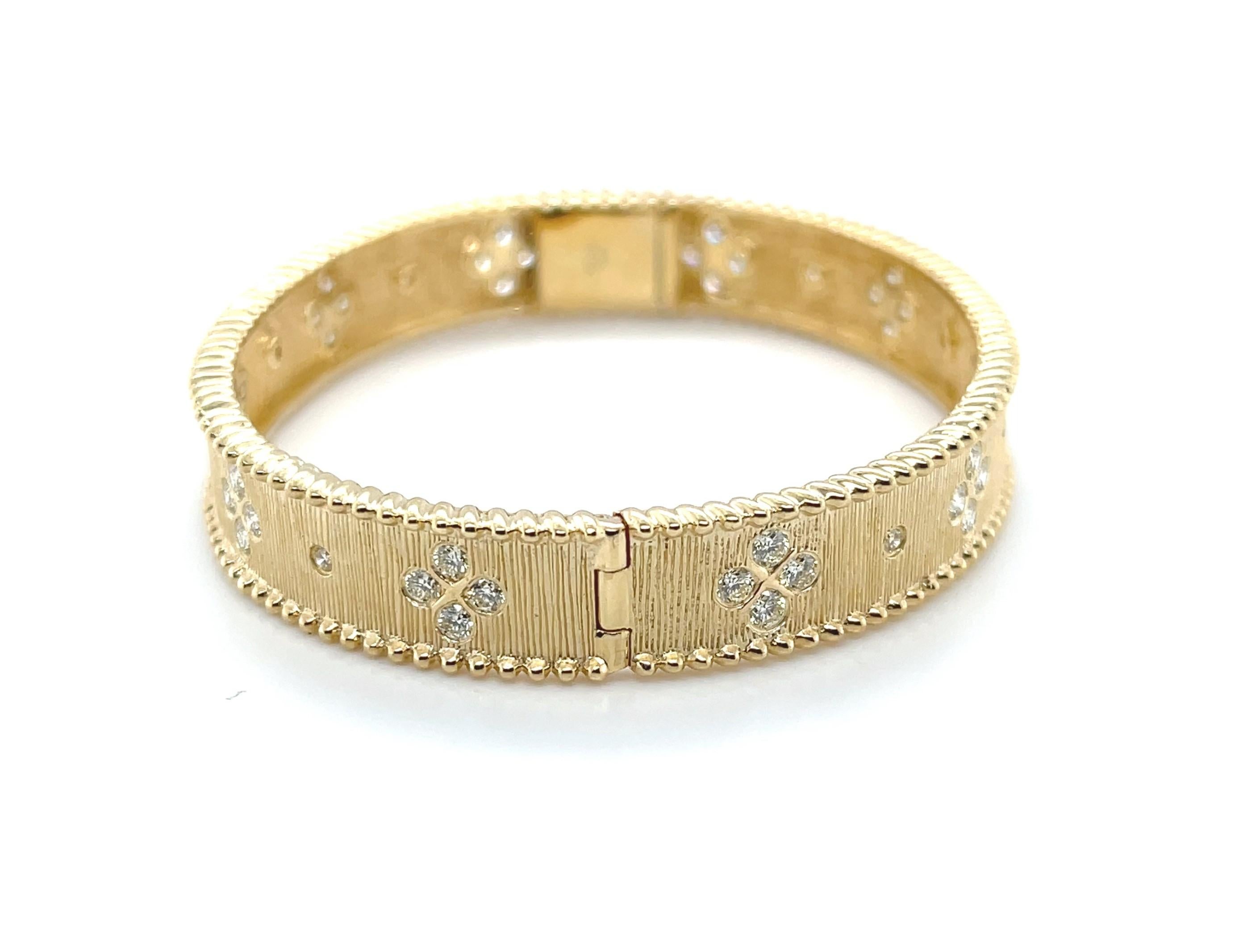Diamond and Yellow Gold Hinged Bangle Bracelet, Textured Floral Motif For Sale 2