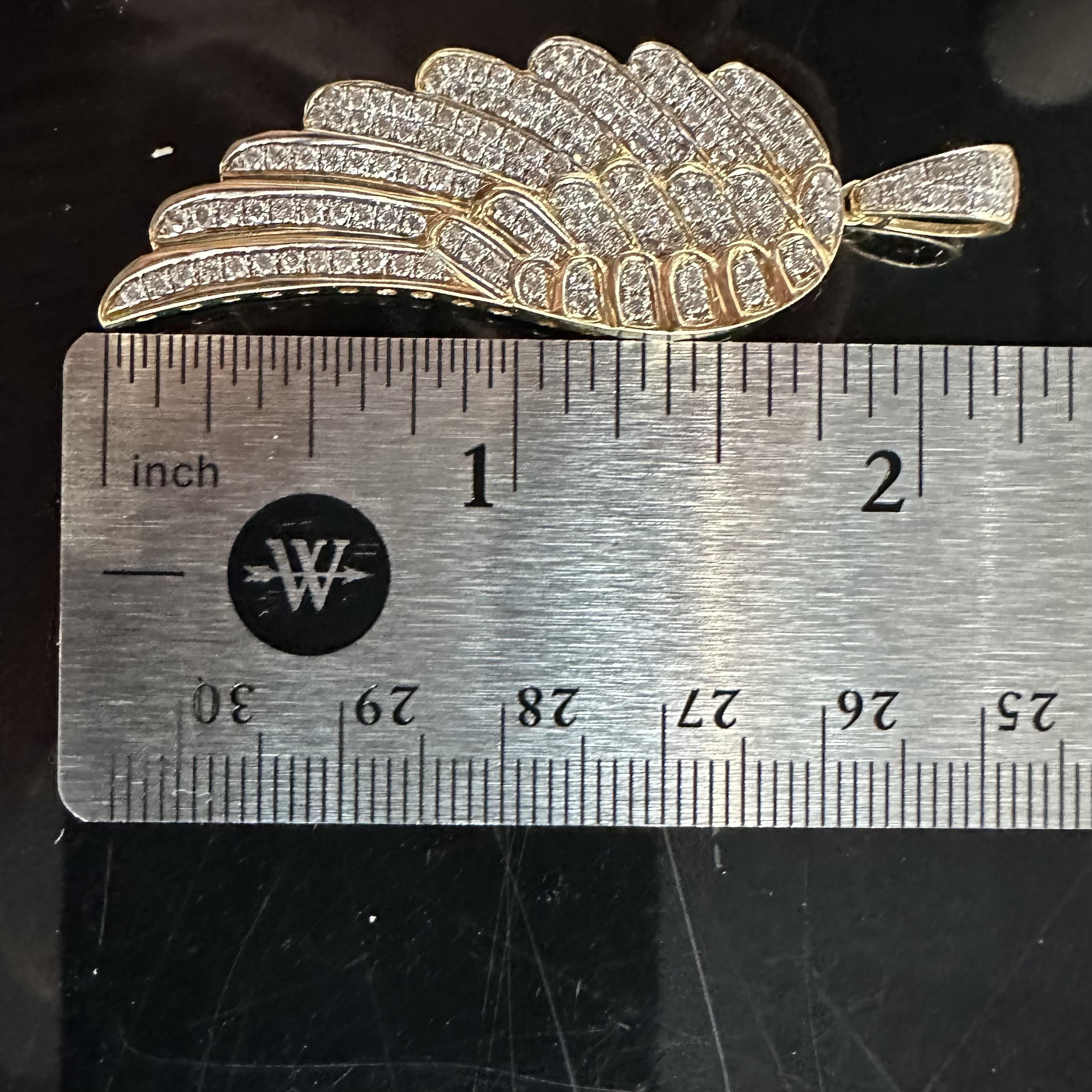 Diamond Angel Wing Pendant in 14k Yellow Gold, 1.96 TCW In Excellent Condition For Sale In Miami, FL