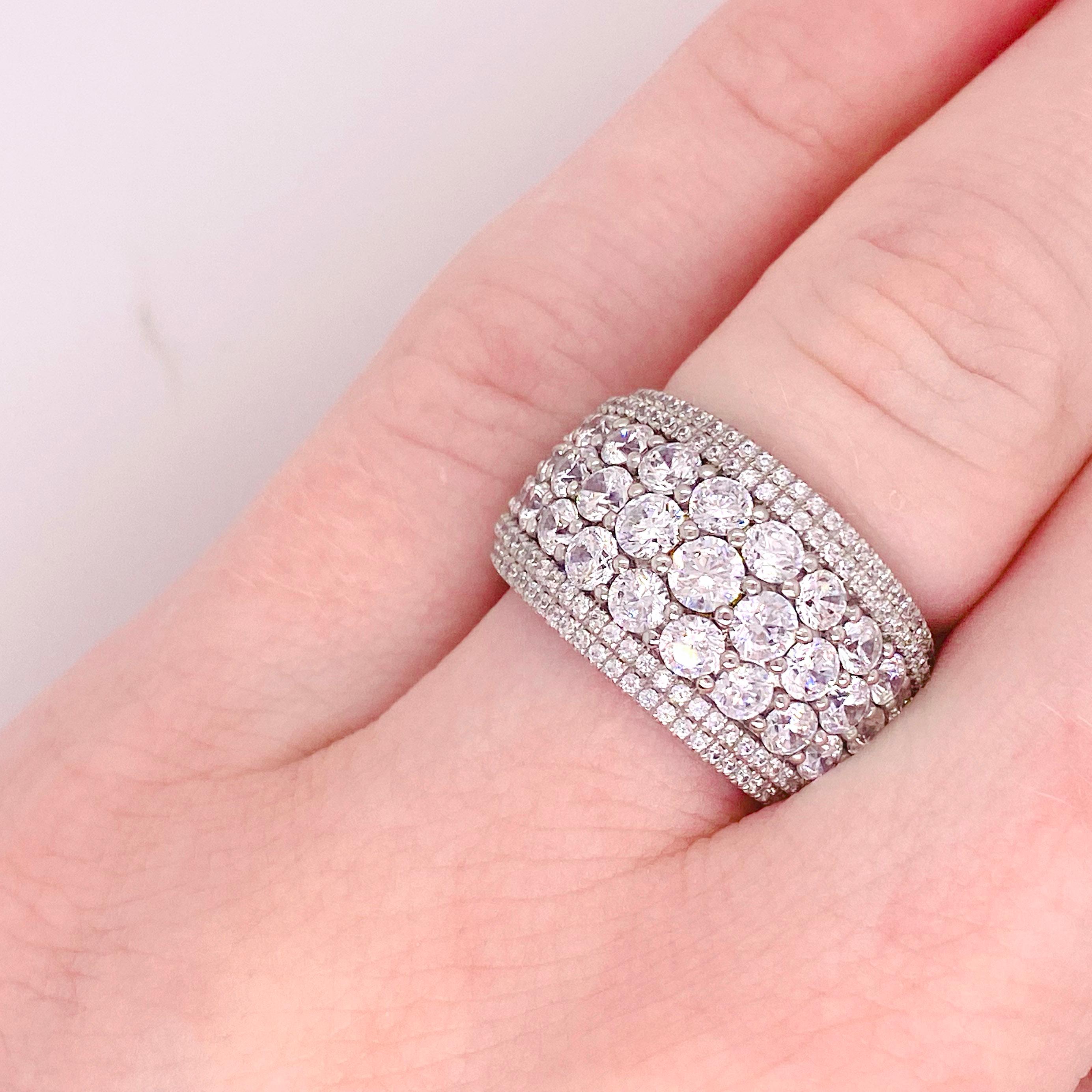 Im Angebot: Diamant- Anniversary-Ring, maßgefertigter breiter Ehering – Lieferzeit 3–4 Wochen () 2