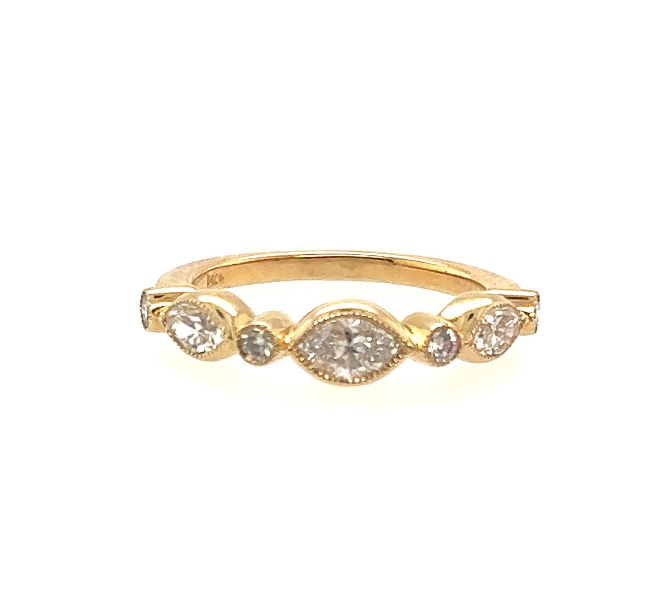 Diamond Anniversary Band .97ct 14K Yellow Gold Wedding Ring


Solid 14K Yellow Gold 

100% Natural Diamonds

.97 Carat Diamond Weight

Great Band to Stack

Matches Any Engagement Ring 

Perfect for a Birthday or Anniversary Gift

Brand