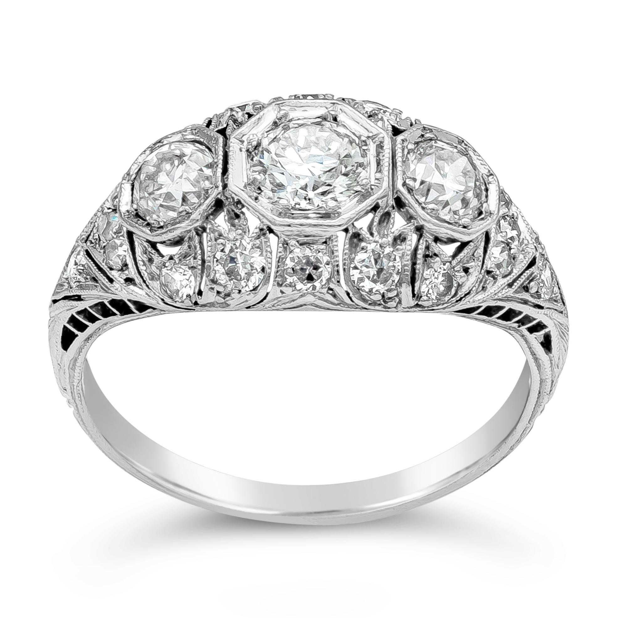 Mixed Cut Diamond Antique Engagement Ring, 1.45 Carat Total For Sale