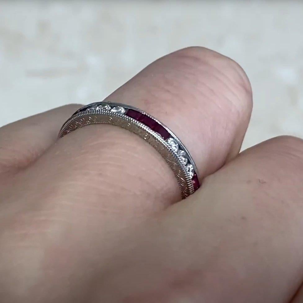 Anillo de diamantes (aprox. 0,5 quilates) y rubíes naturales (aprox. 0,8 quilates), platino Corte redondo en venta