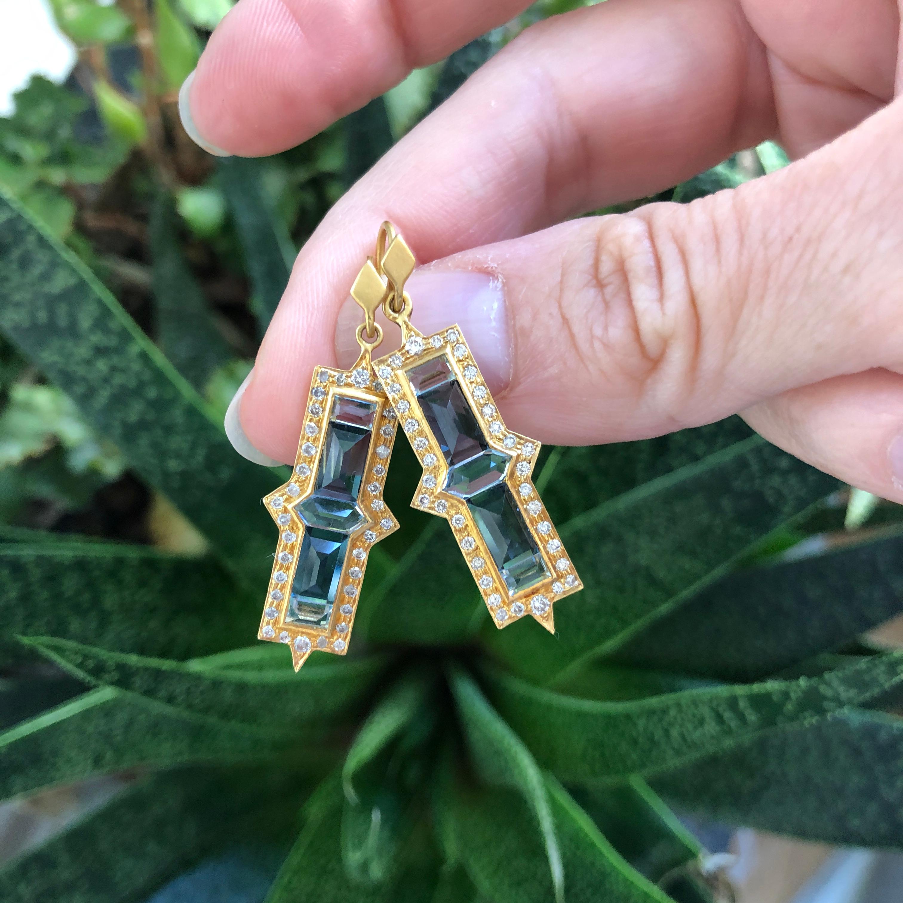 Diamond Aquamarine 18 Karat Gold Earrings by Lauren Harper For Sale 1