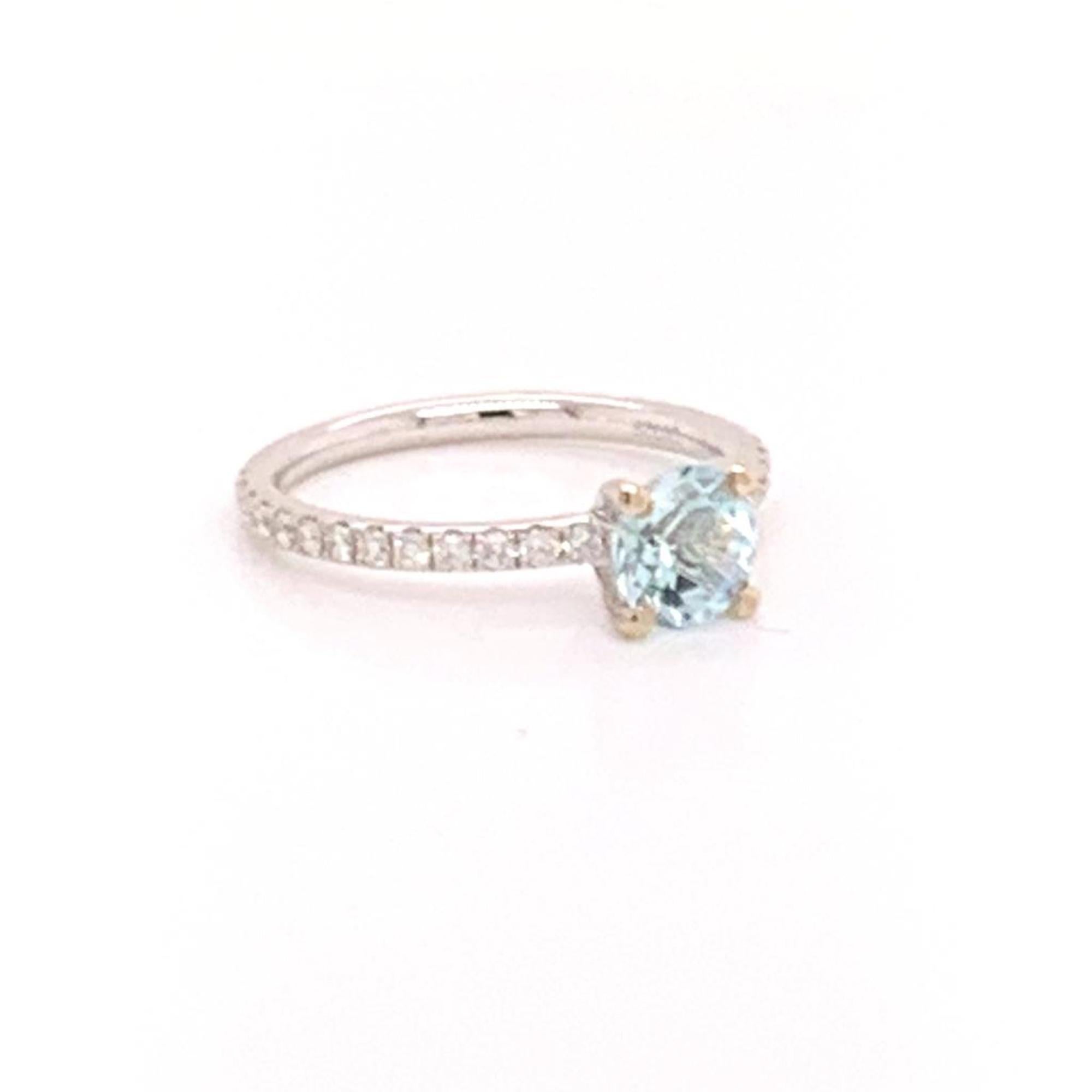 Modern Diamond Aquamarine Ring 18k White Gold 1.08 TCW Certified For Sale