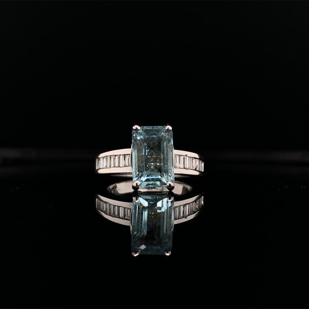 Modern Diamond Aquamarine Ring 3.30TCW 14k Gold Women Certified For Sale
