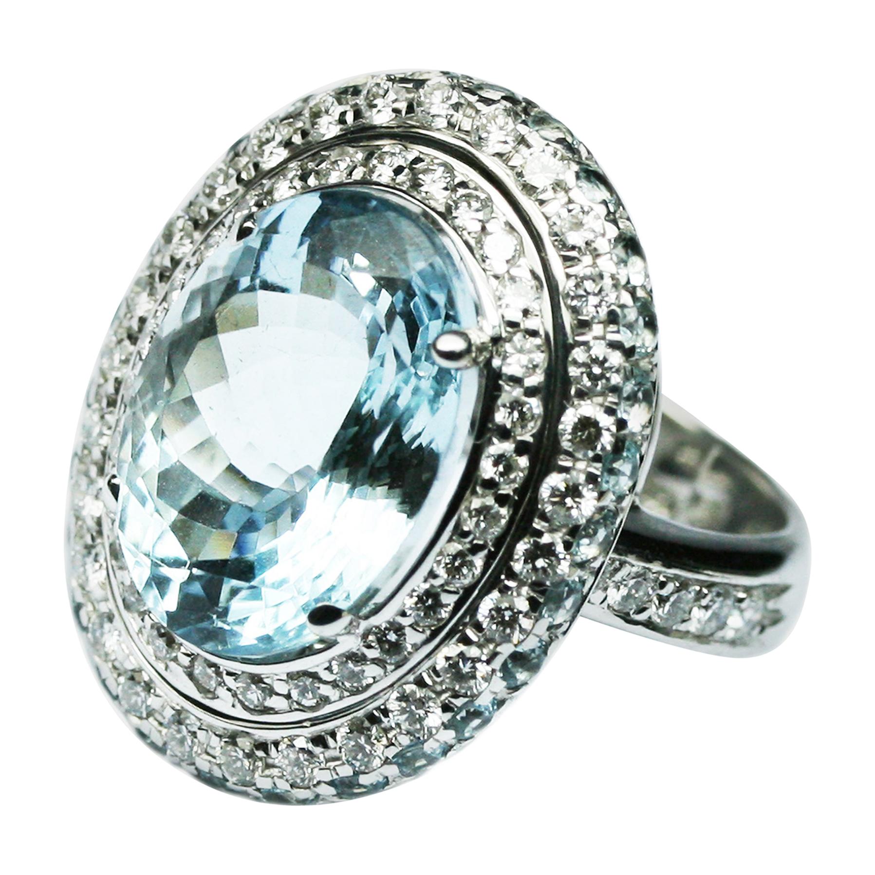 Diamond Aquamarine Topaz White Gold 18 Karat Solitaire Ring For Sale