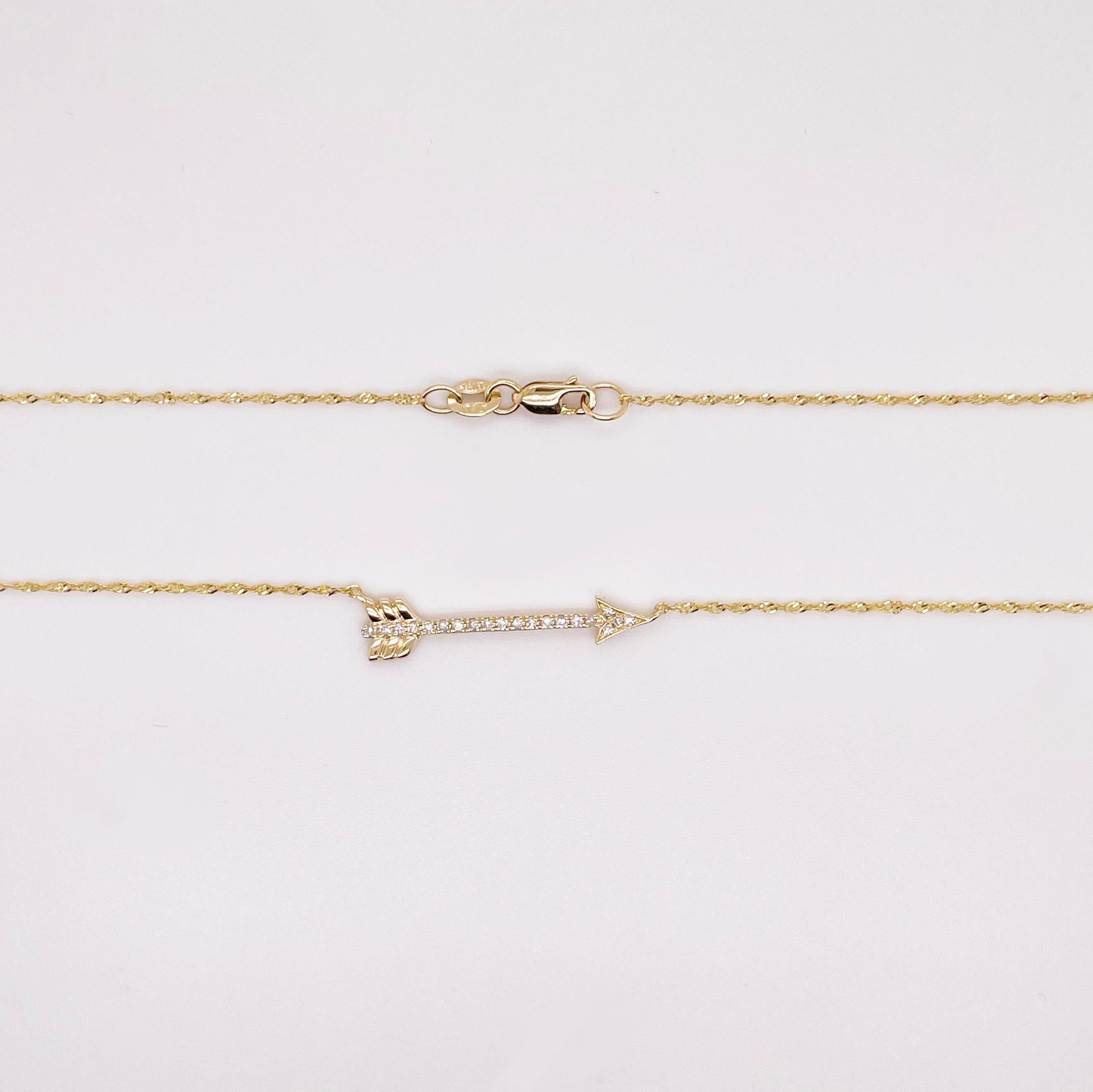 Diamant-Ring-Anhänger-Halskette 14K Gelbgold 1/10 Karat Pavé-Diamant-Ring (Zeitgenössisch) im Angebot