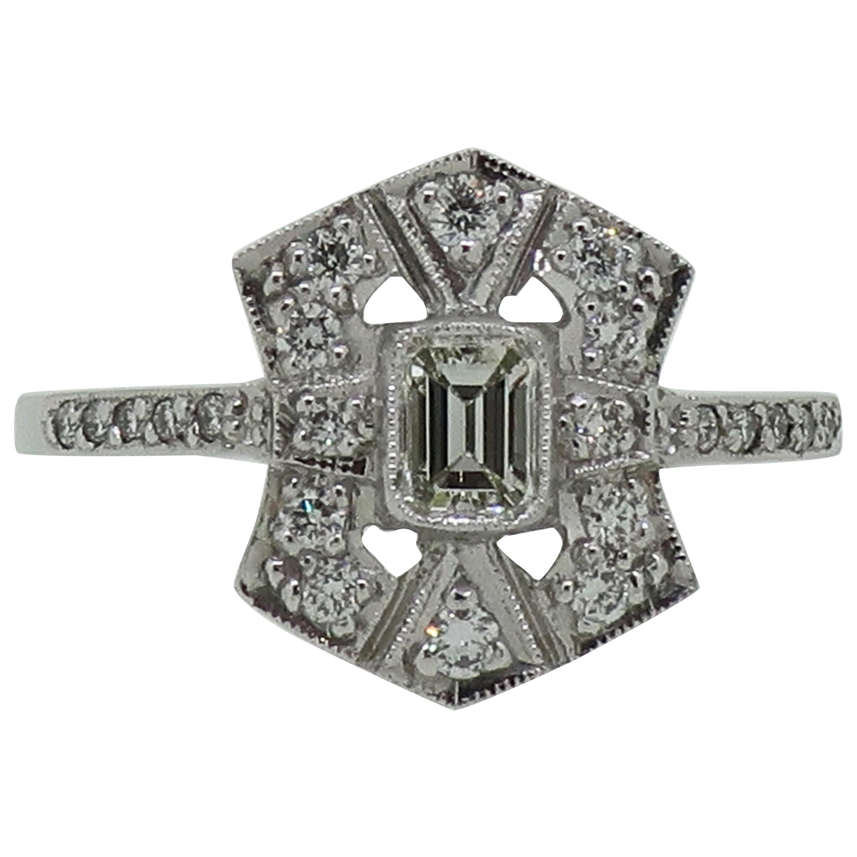 Diamond Art Deco Style Cluster Ring 18 Karat White Gold For Sale
