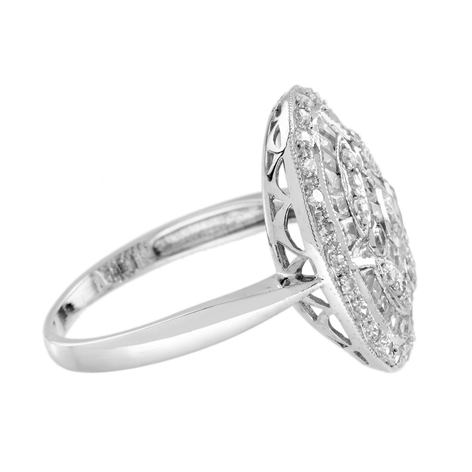 Anillo de oro blanco de 14 quilates con diamantes en racimo engastados estilo art déco Art Decó en venta