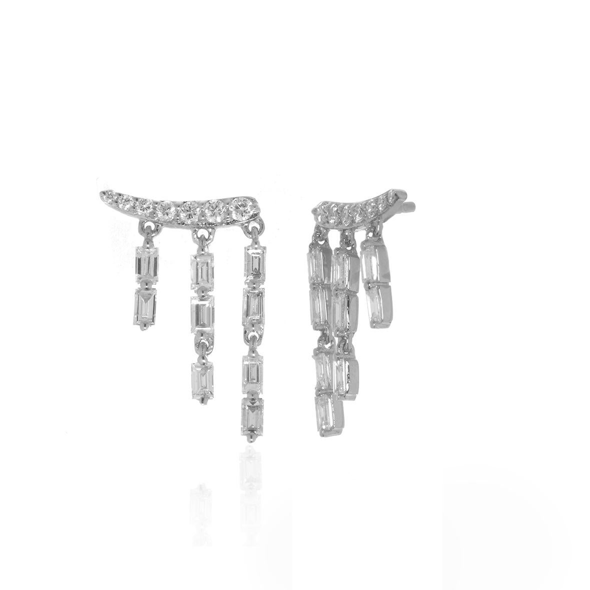 Diamant-Ohrringe mit Baguette- und Quasten, groß im Zustand „Neu“ im Angebot in Houston, TX