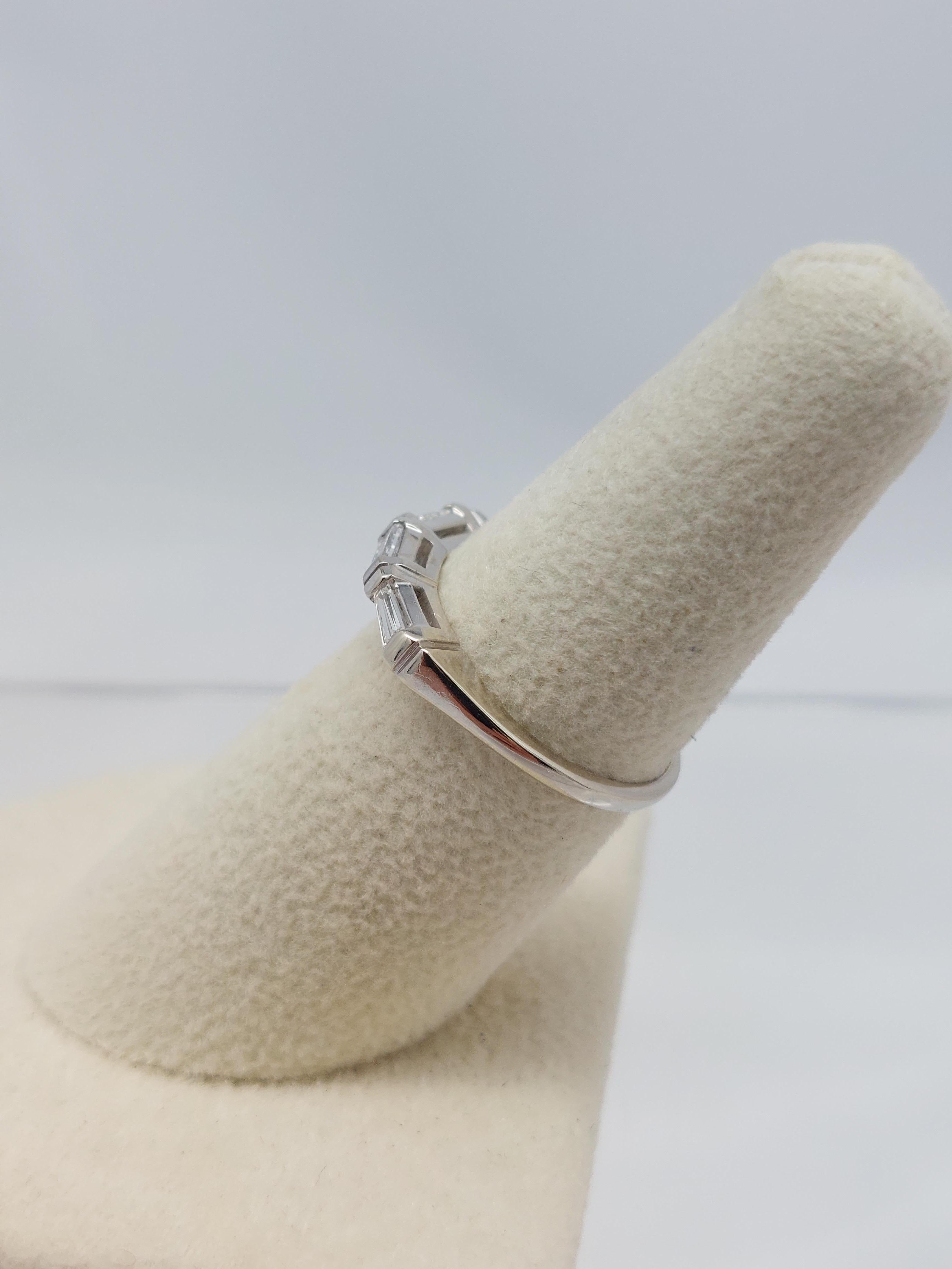Taille baguette Bandeau baguette en diamant en vente