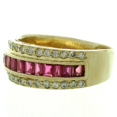 Diamond Baguette-Cut Ruby Yellow Gold Band Ring