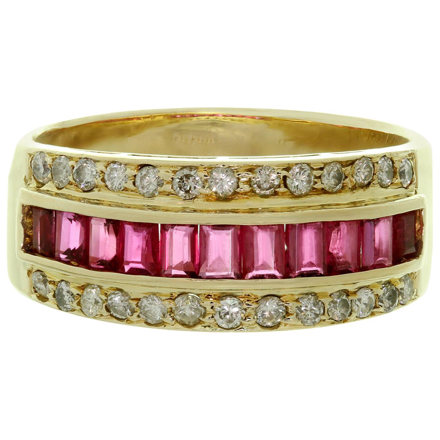 Diamond Baguette-Cut Ruby Yellow Gold Band Ring For Sale