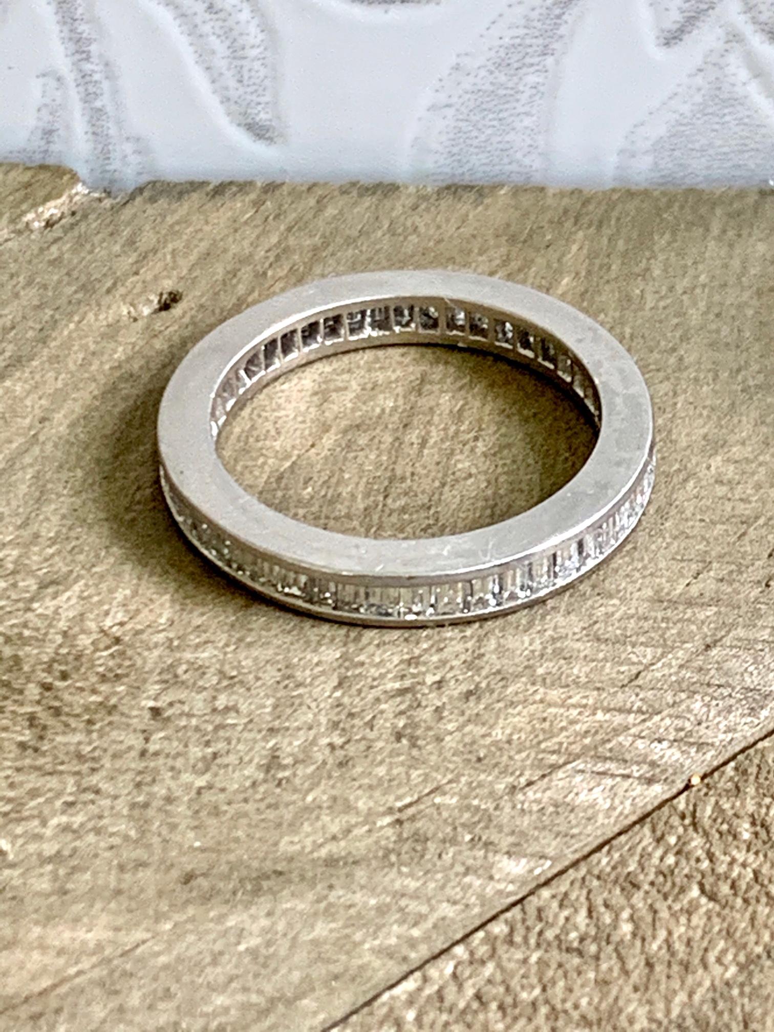 Diamond Baguette Platinum Eternity Ring Band In Excellent Condition In St. Louis Park, MN