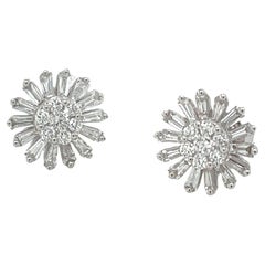 Diamant- Baguette-Sonnenblumen-Ohrringe aus 18 Karat Weißgold mit Diamanten, insgesamt 64 Karat