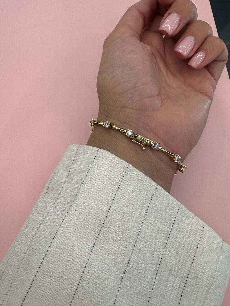 Diamond Bamboo Link Bar Bracelet 2.52 Carats 14 Karat Yellow Gold G VS2 In New Condition For Sale In New York, NY