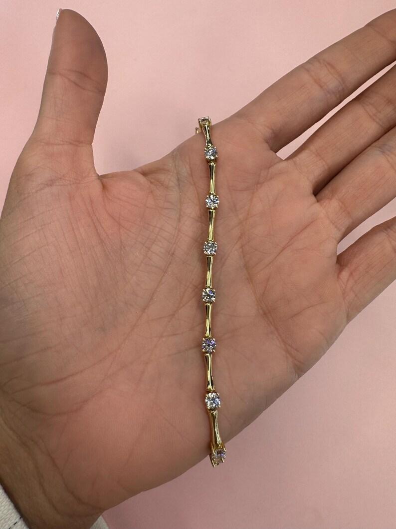 Women's Diamond Bamboo Link Bar Bracelet 2.52 Carats 14 Karat Yellow Gold G VS2 For Sale