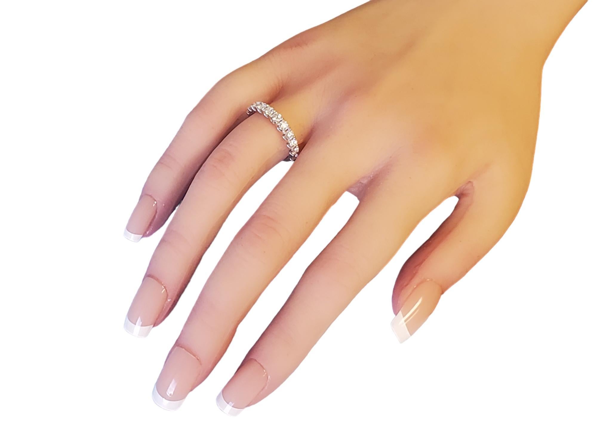Women's Diamond Band .90tcw 18k White Gold White VS Diamonds New Close Out ring For Sale
