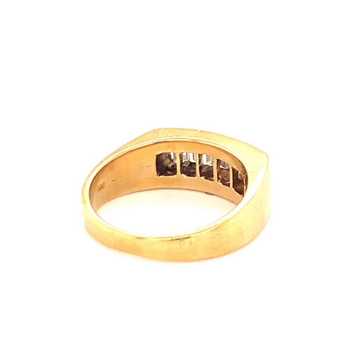 Diamond Band in 18k Yellow Gold, circa 1970s For Sale 1